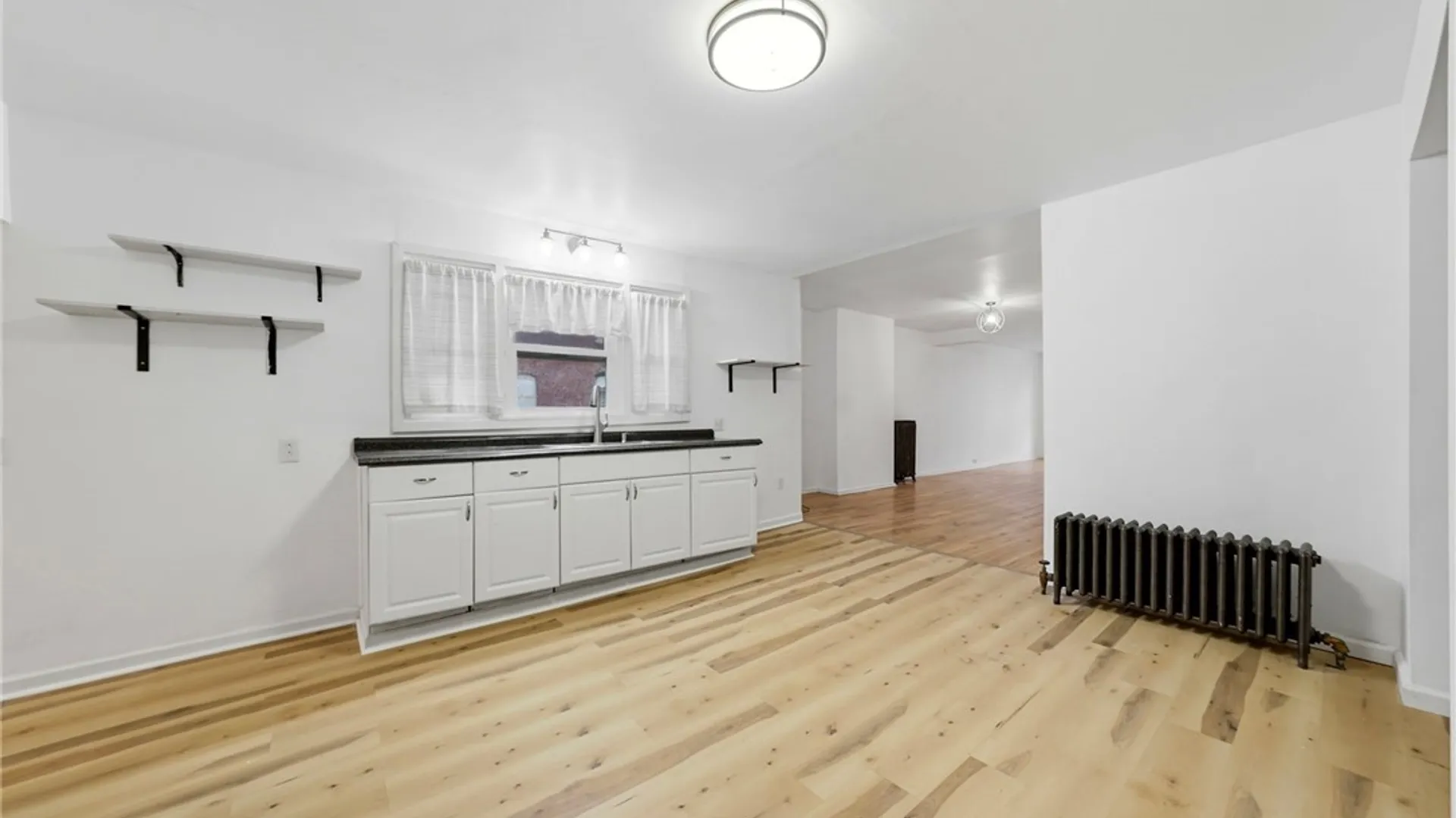 Property at 49 Trinity Place, Buffalo, NY 14201 10