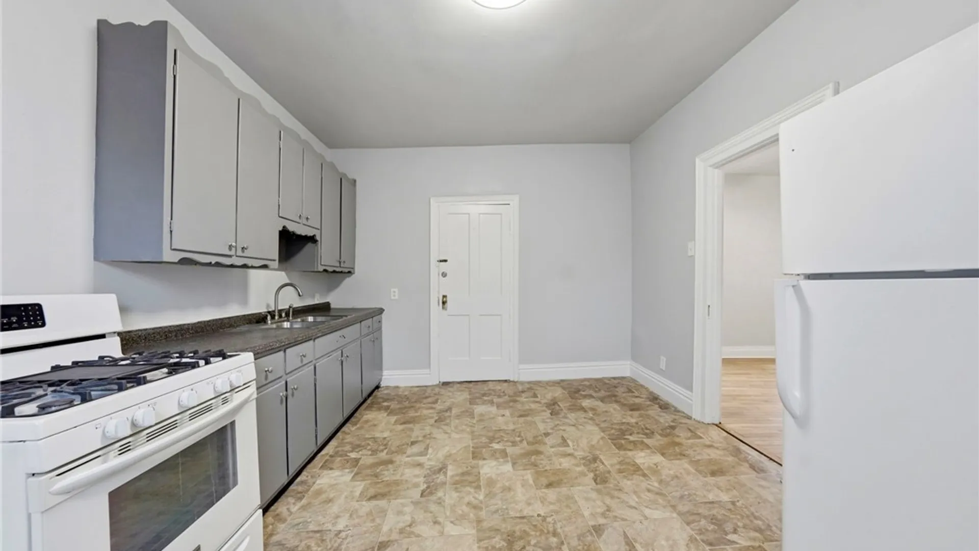 Property at 49 Trinity Place, Buffalo, NY 14201 26