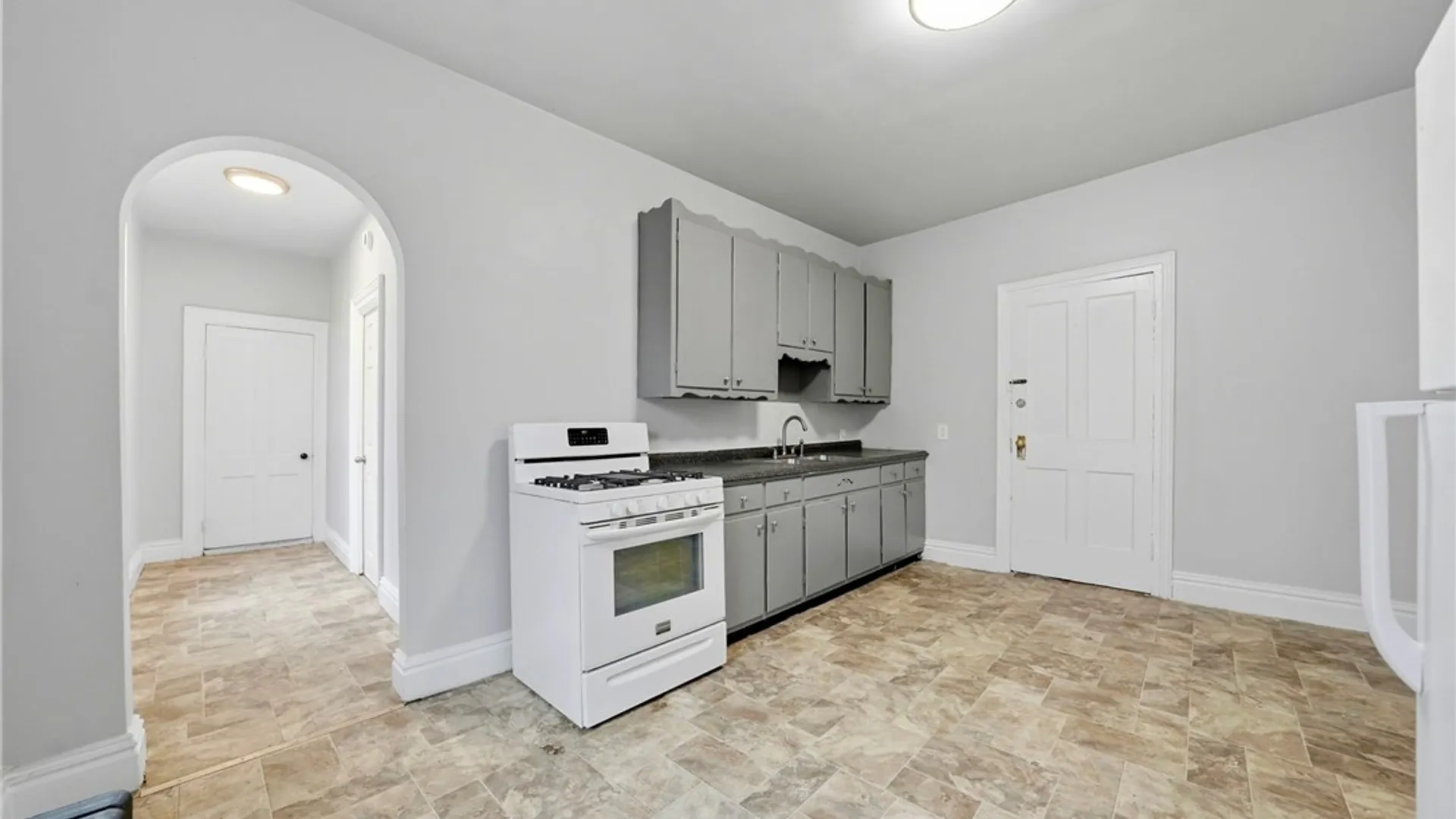 Property at 49 Trinity Place, Buffalo, NY 14201 27