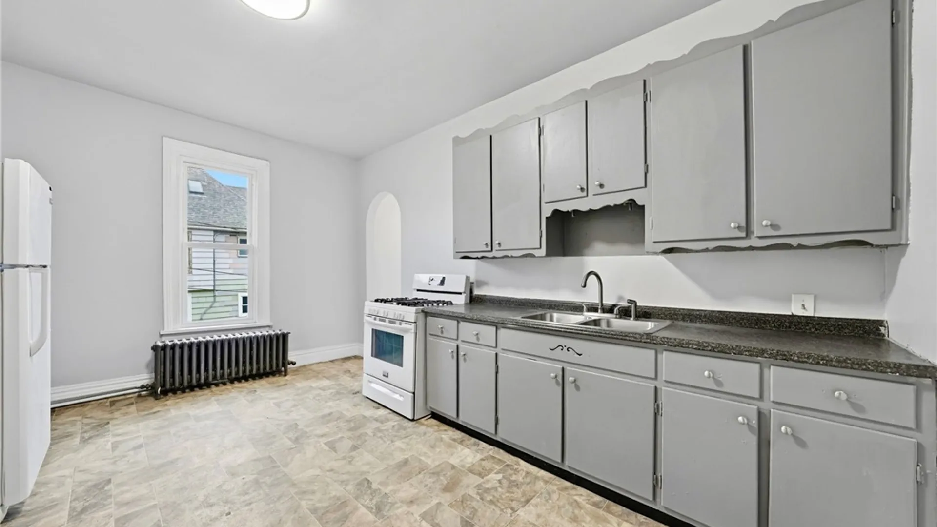 Property at 49 Trinity Place, Buffalo, NY 14201 30