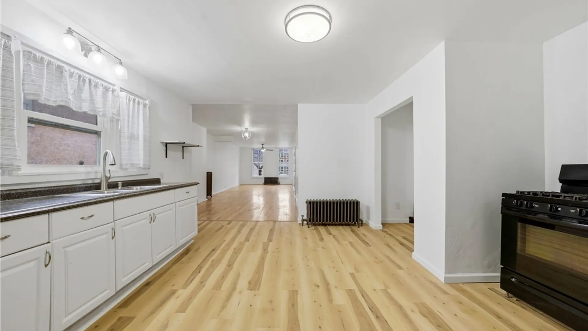 Property at 49 Trinity Place, Buffalo, NY 14201 9