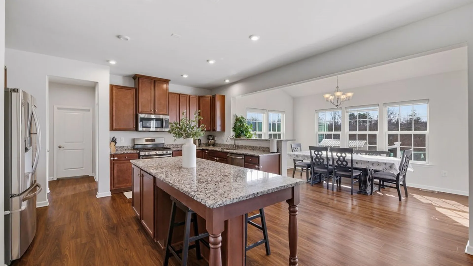 Property at 370 Quarry Run, Grand Island, NY 14072 17