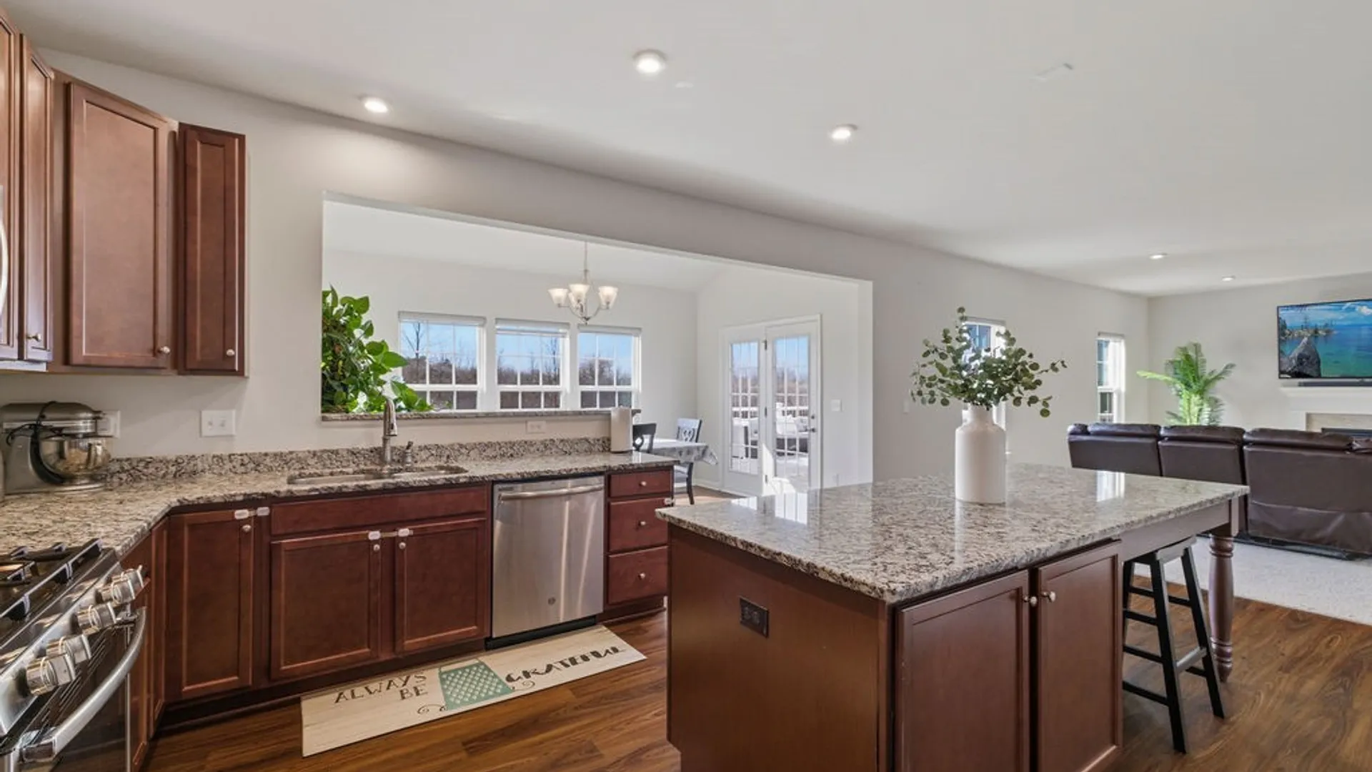 Property at 370 Quarry Run, Grand Island, NY 14072 19