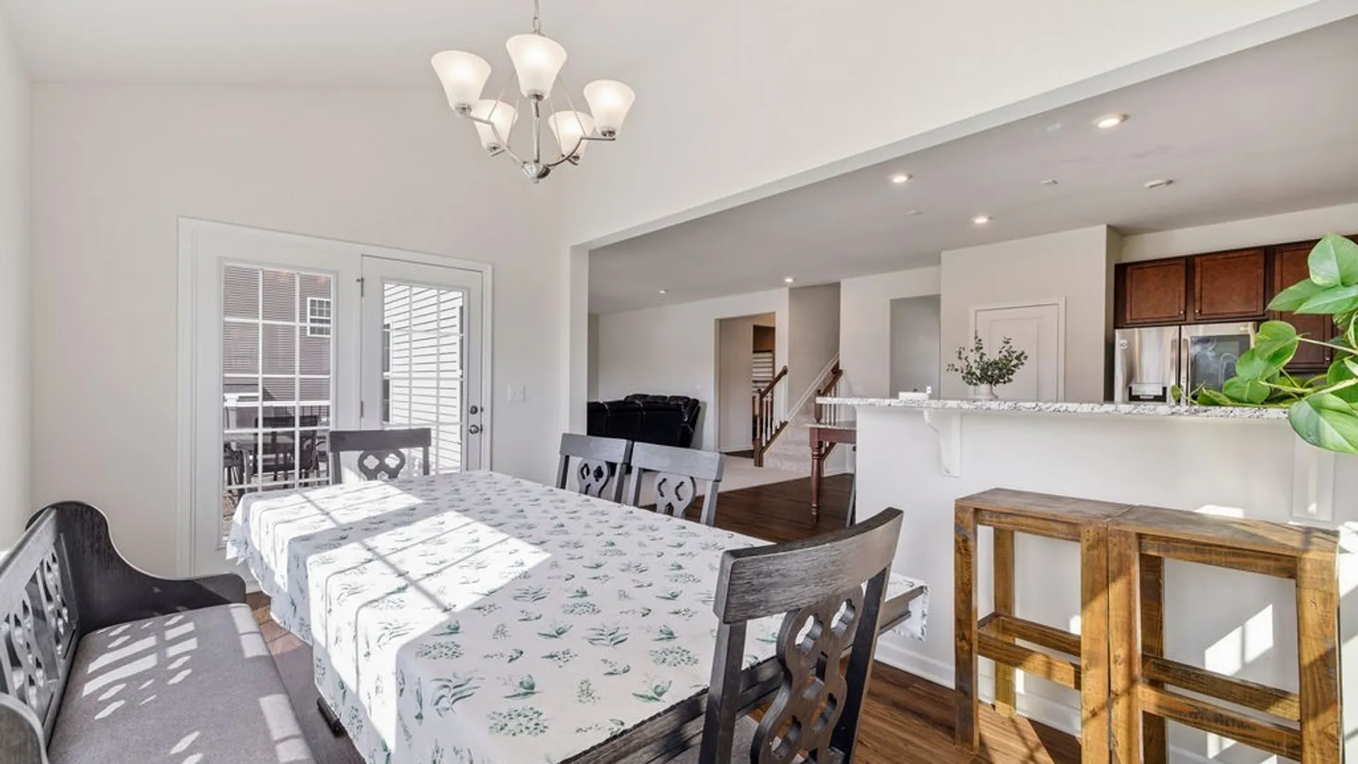 Property at 370 Quarry Run, Grand Island, NY 14072 21