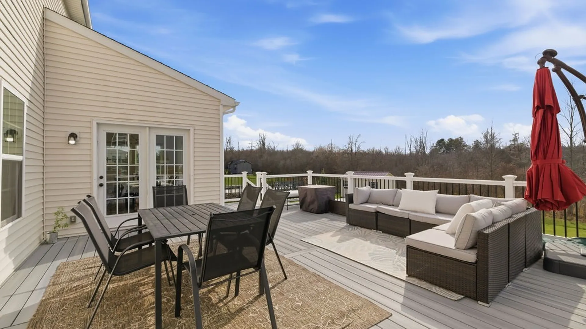 Property at 370 Quarry Run, Grand Island, NY 14072 24