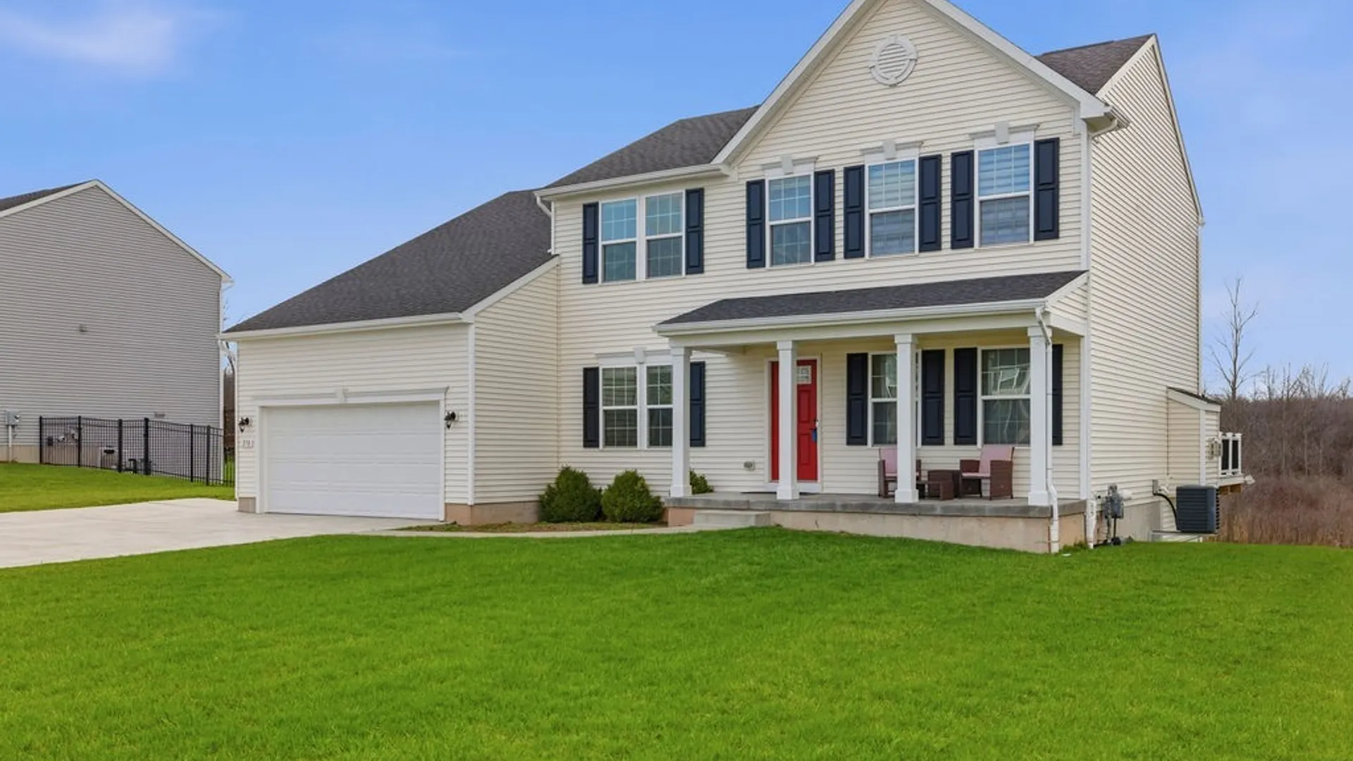 Property at 370 Quarry Run, Grand Island, NY 14072 3