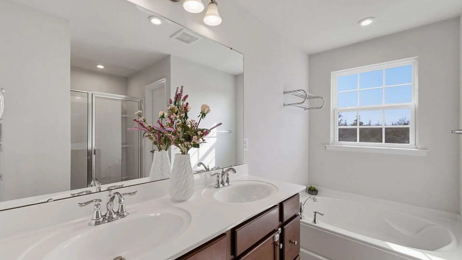 Property at 370 Quarry Run, Grand Island, NY 14072 30