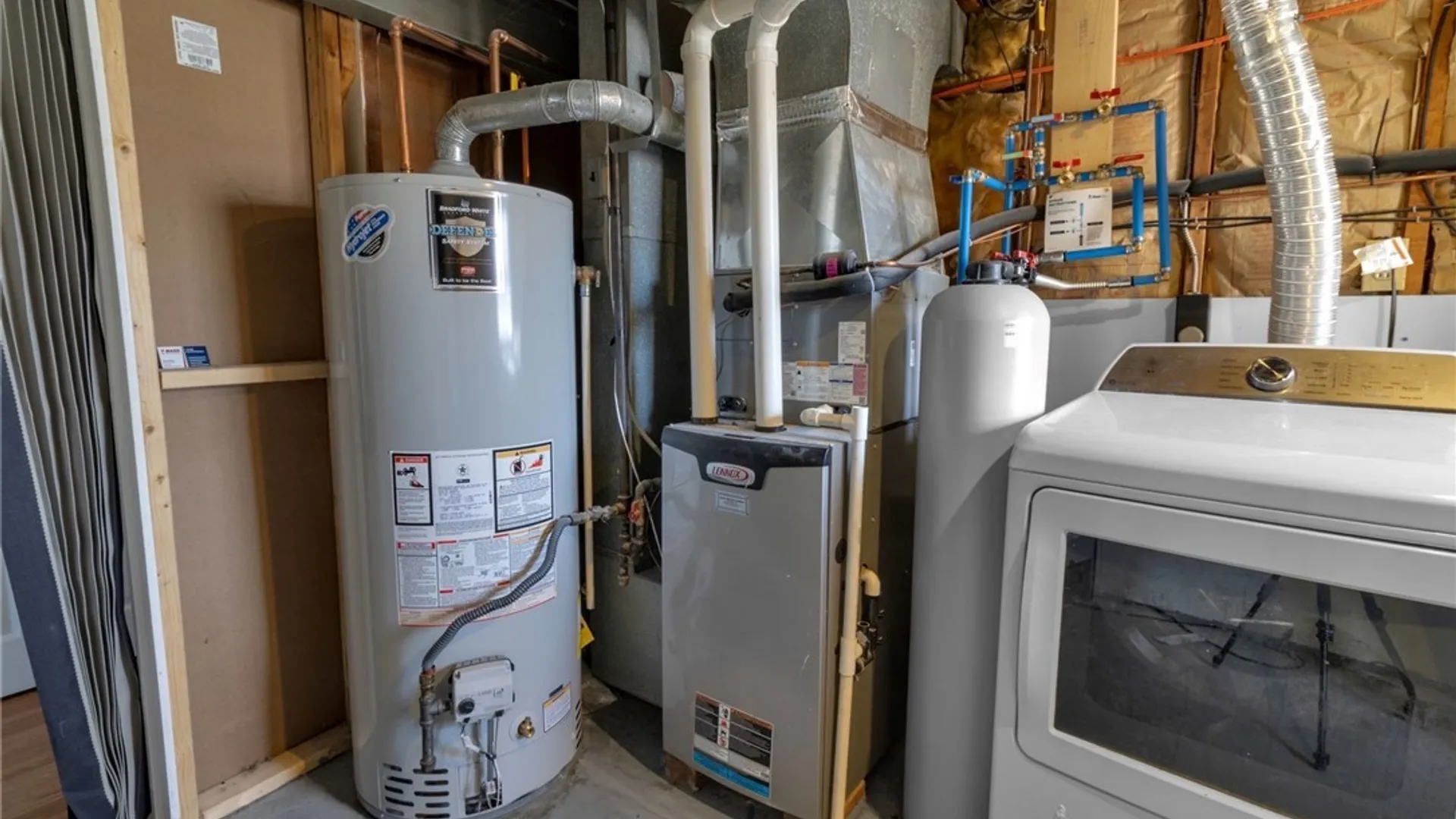 Property at 1322 Independence Drive, Evans, NY 14047 32