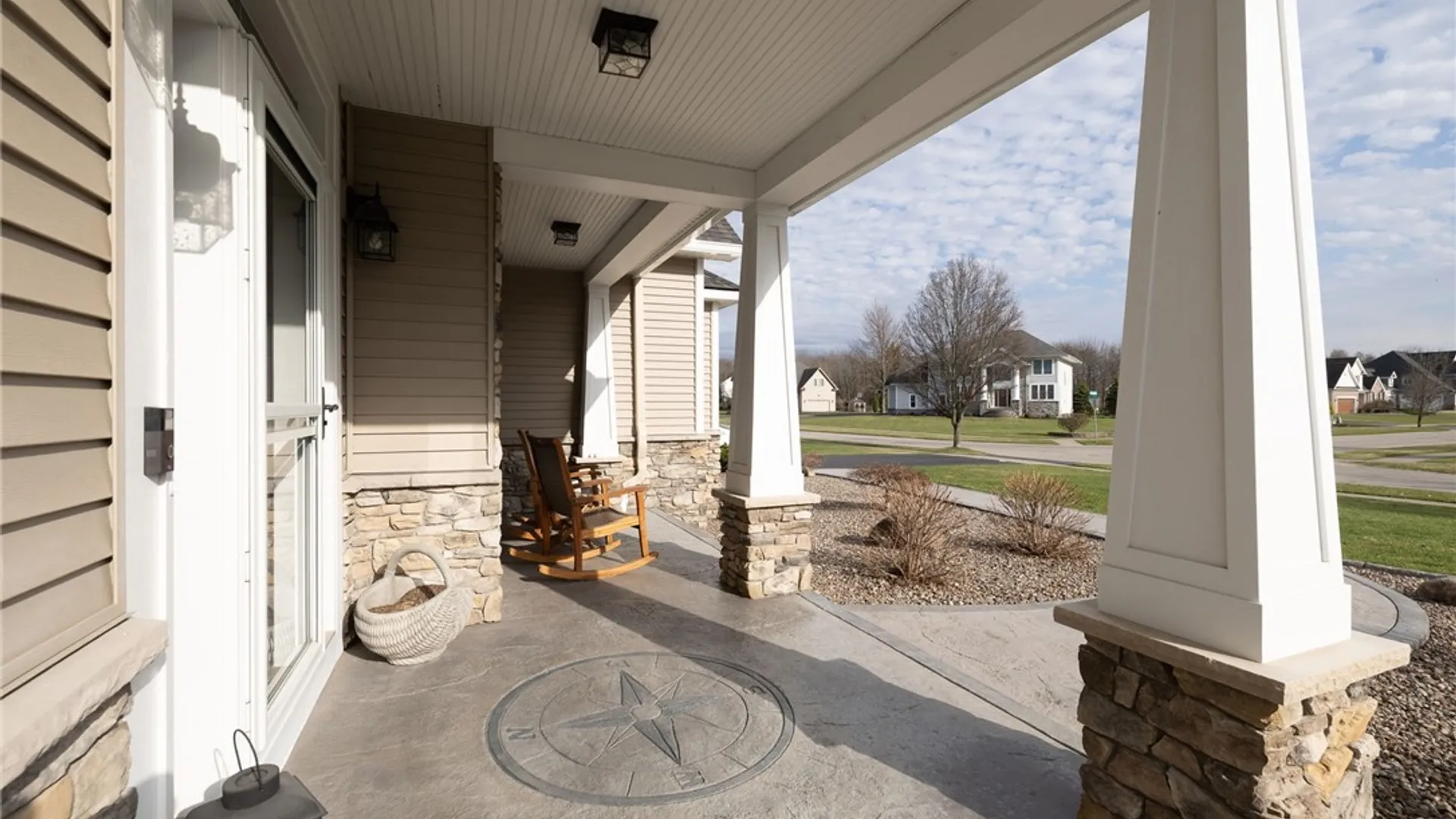 Property at 112 Triple Diamond, Penfield, NY 14580 6