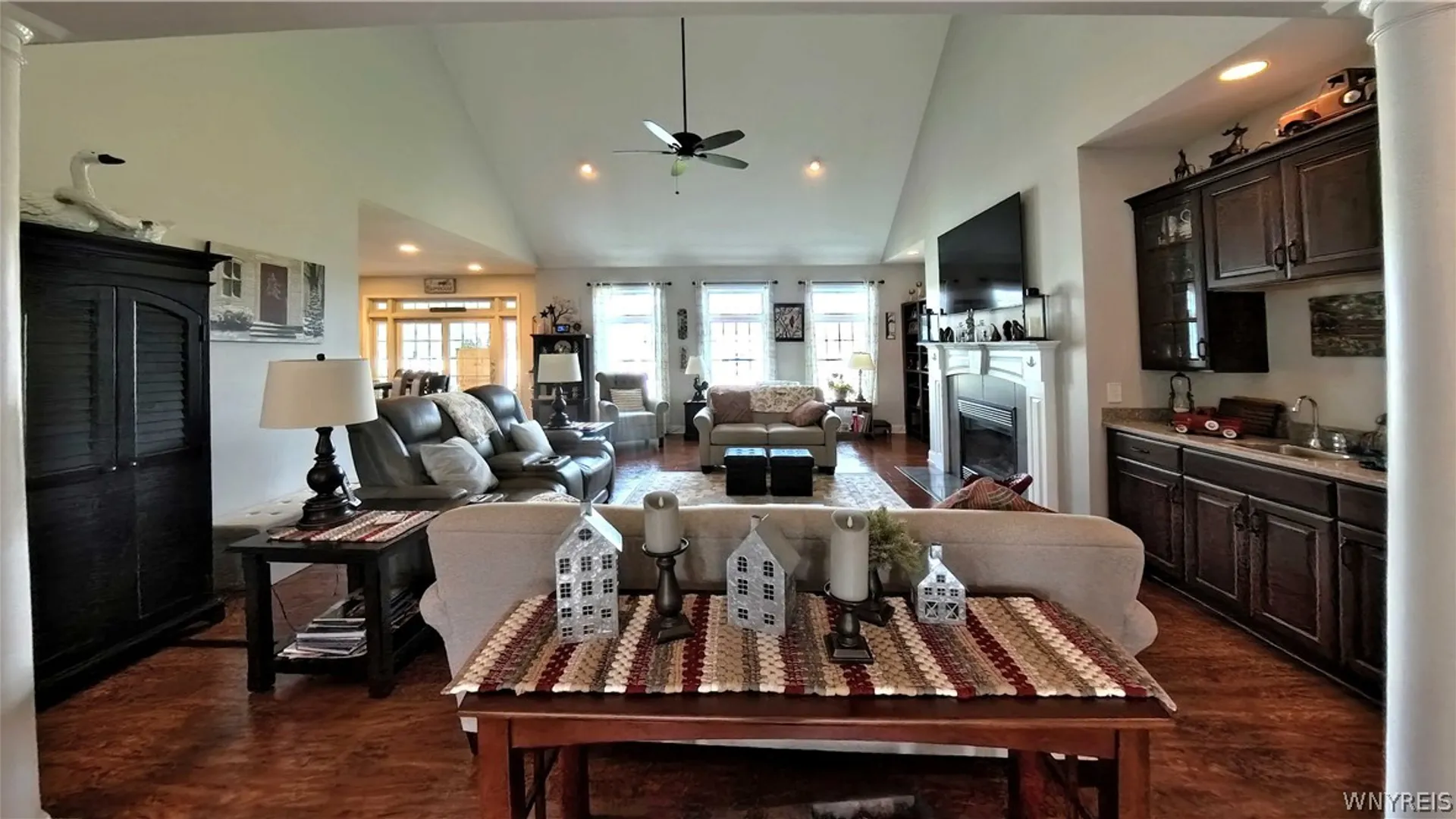 Property at 3629 Moyer Road, Wheatfield, NY 14120 9