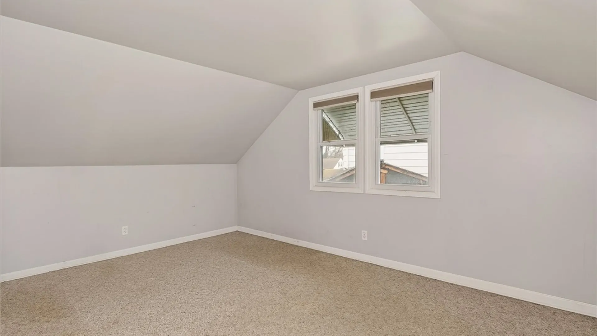 Property at 69 Chippendale Road, Greece, NY 14616 15