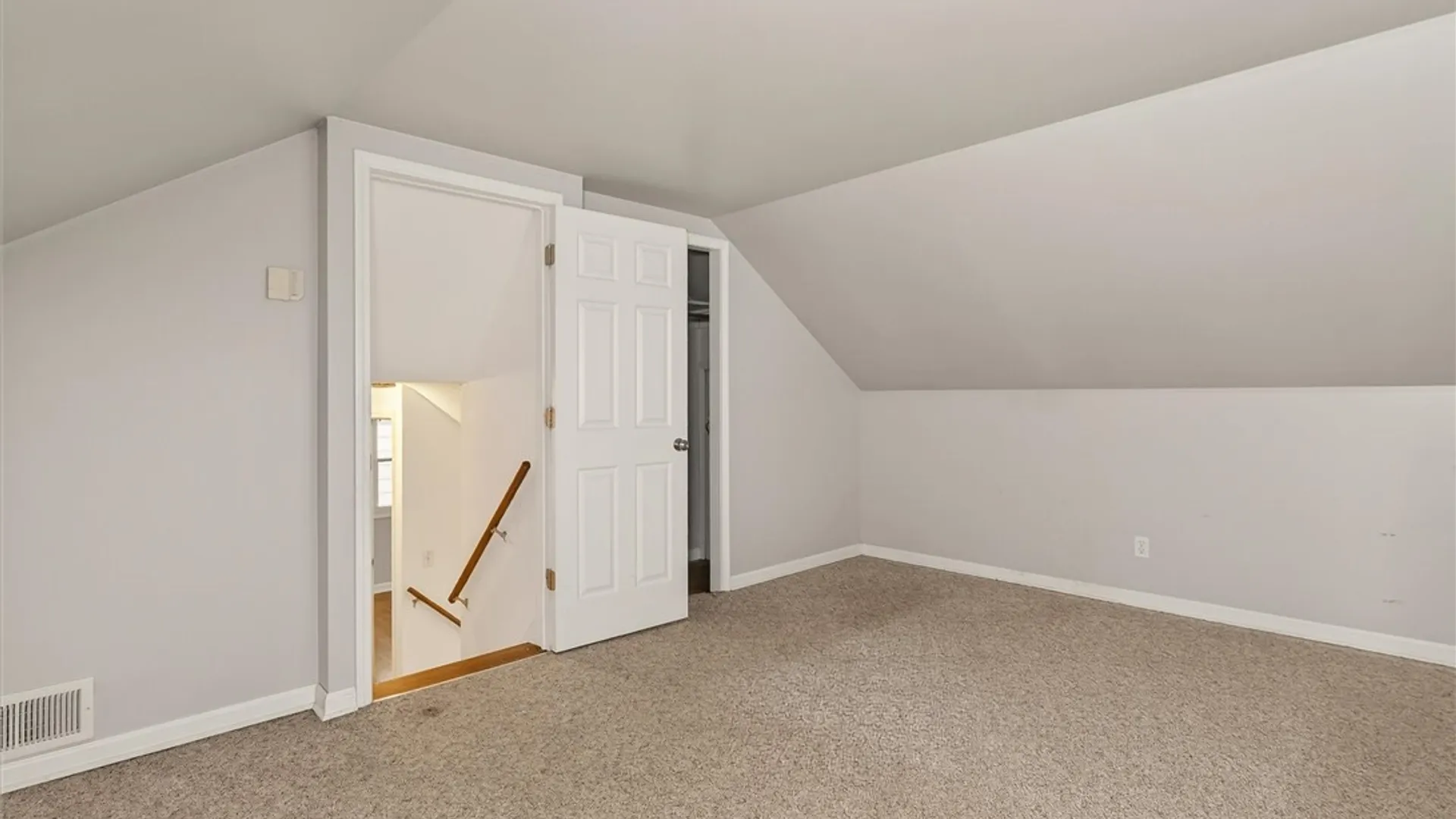 Property at 69 Chippendale Road, Greece, NY 14616 18