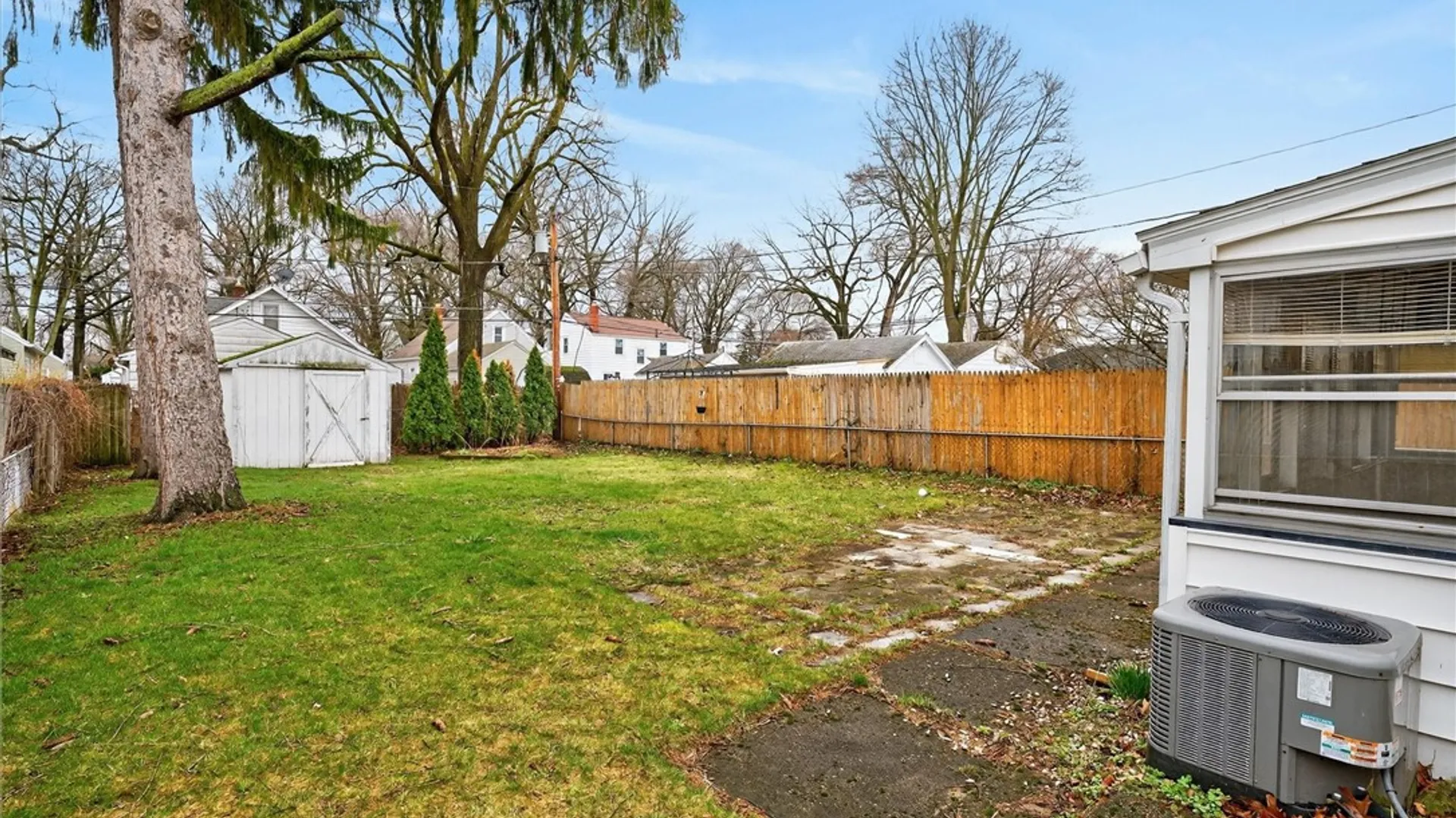 Property at 69 Chippendale Road, Greece, NY 14616 31