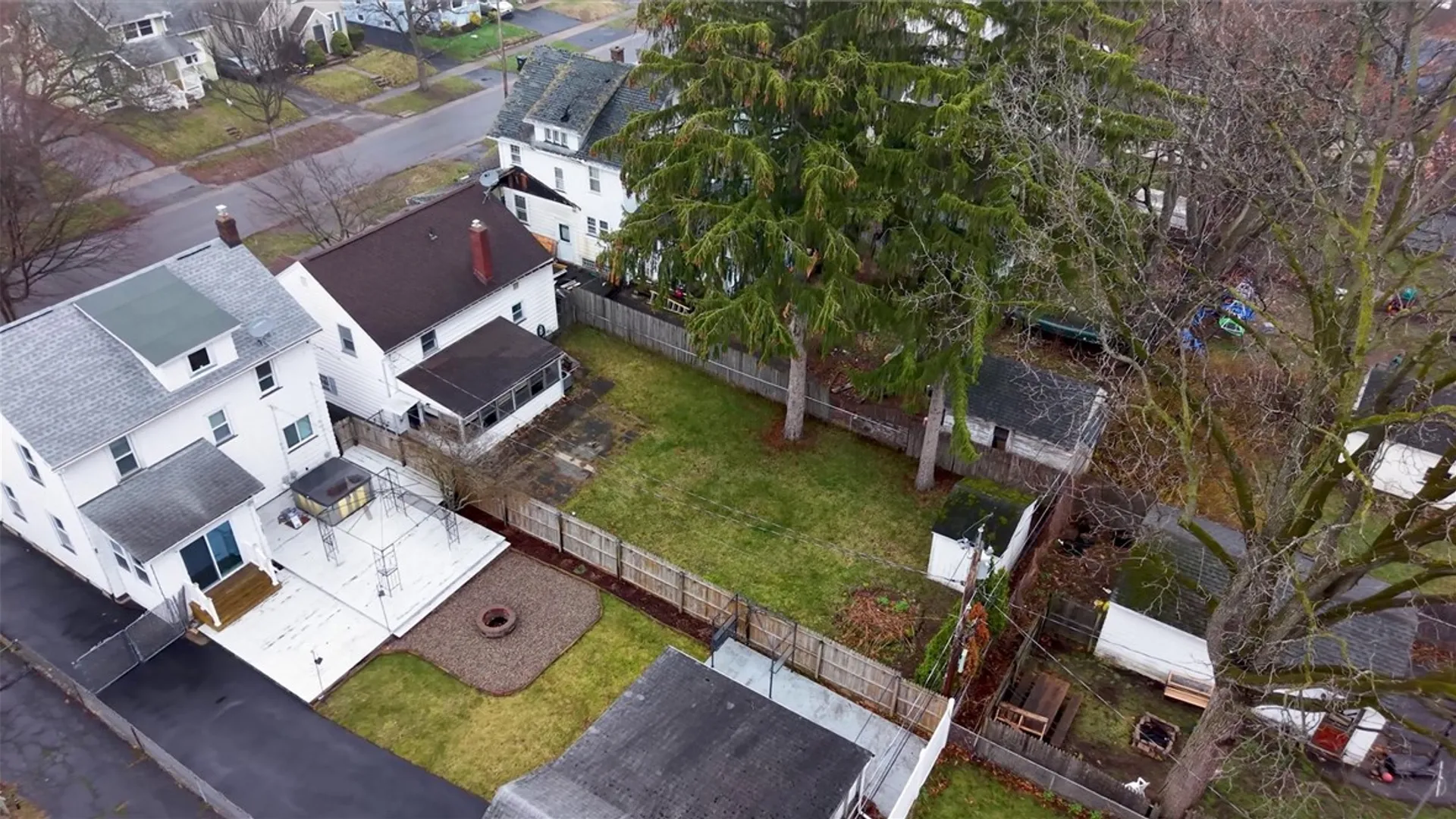 Property at 69 Chippendale Road, Greece, NY 14616 35