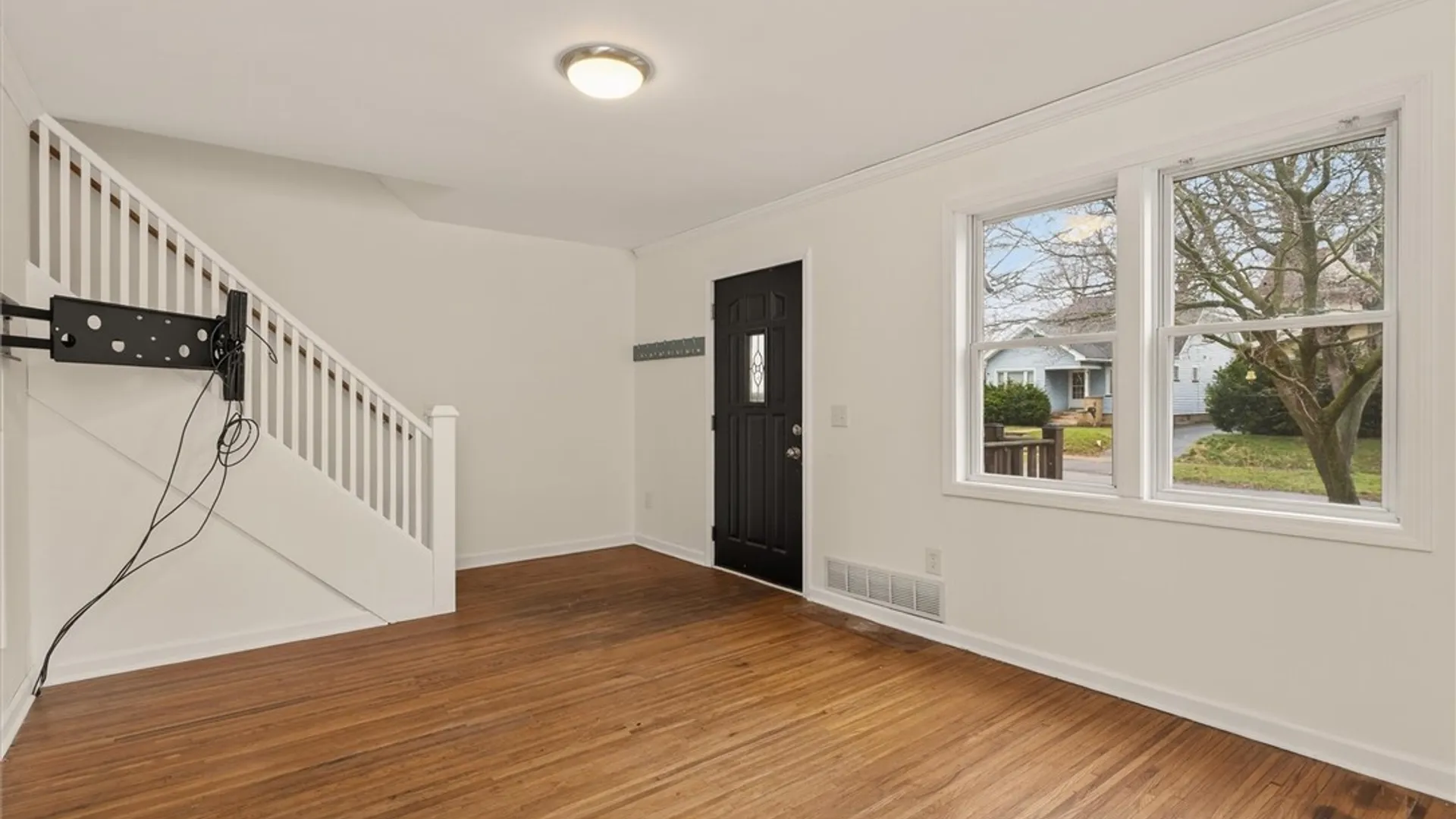 Property at 69 Chippendale Road, Greece, NY 14616 4