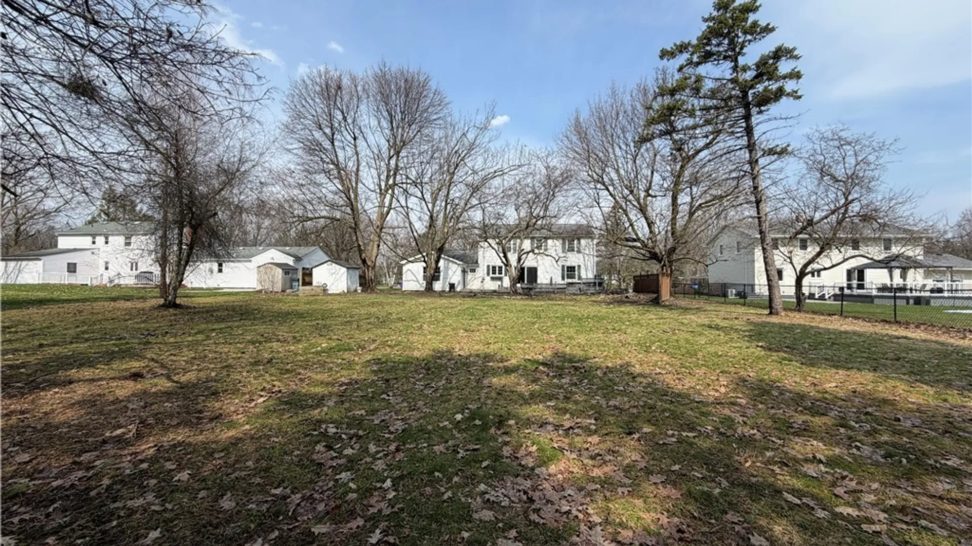 Property at 10151 Pineledge Drive, Clarence, NY 14031 34
