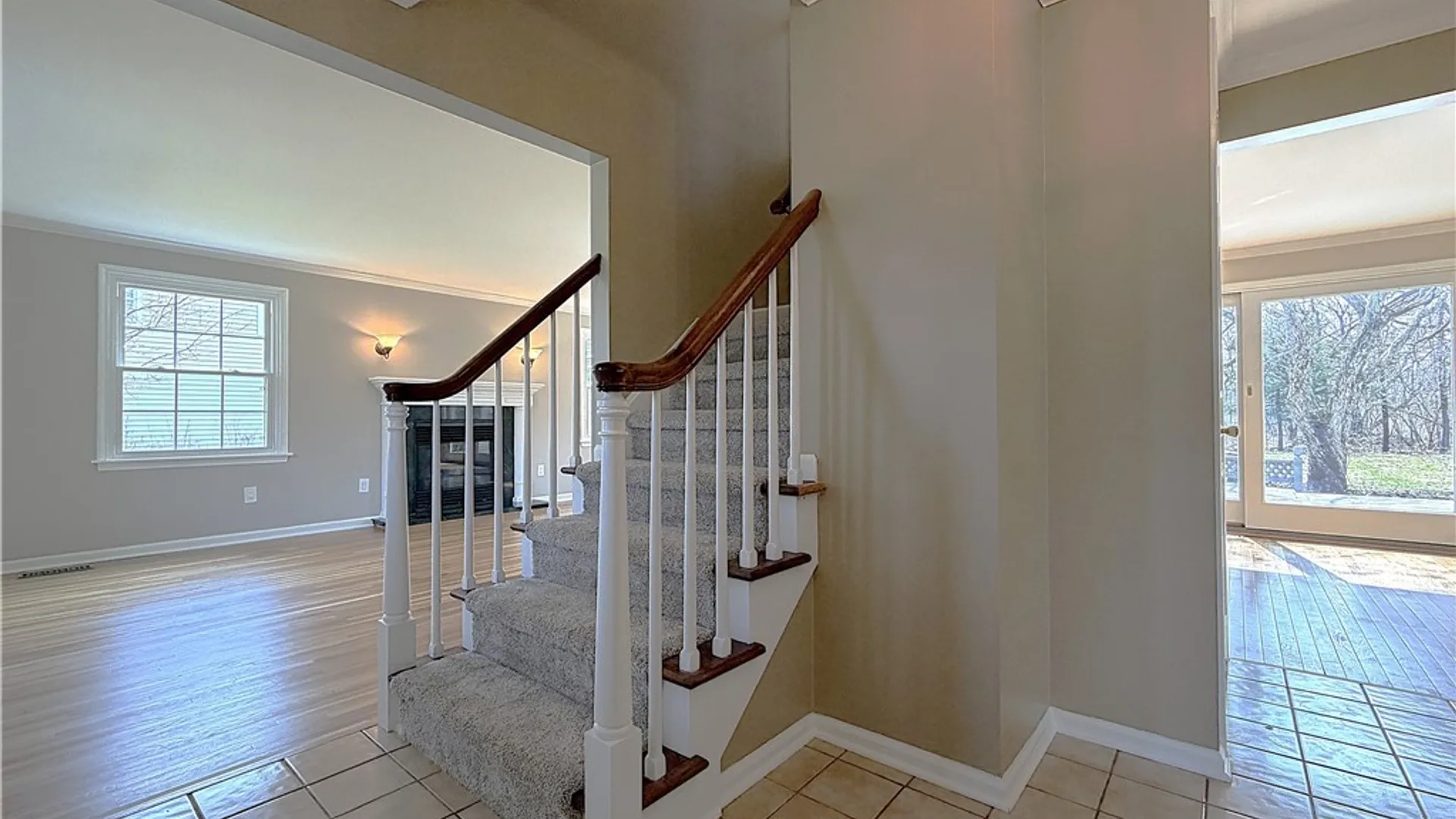 Property at 10151 Pineledge Drive, Clarence, NY 14031 5