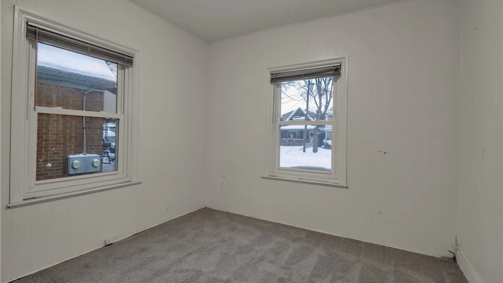 Property at 2247 Grand Avenue, Niagara Falls, NY 14301 26