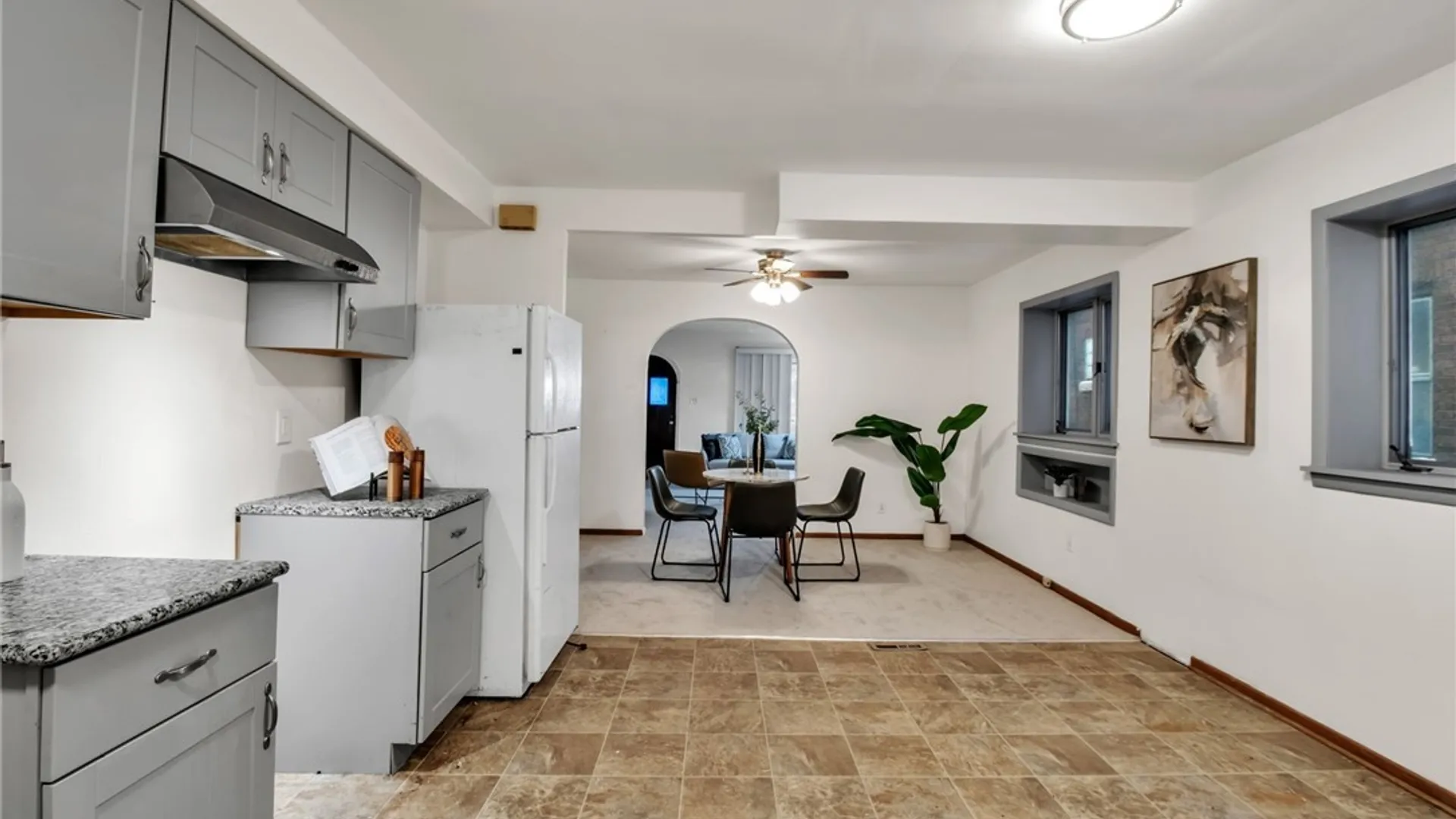 Property at 2247 Grand Avenue, Niagara Falls, NY 14301 32
