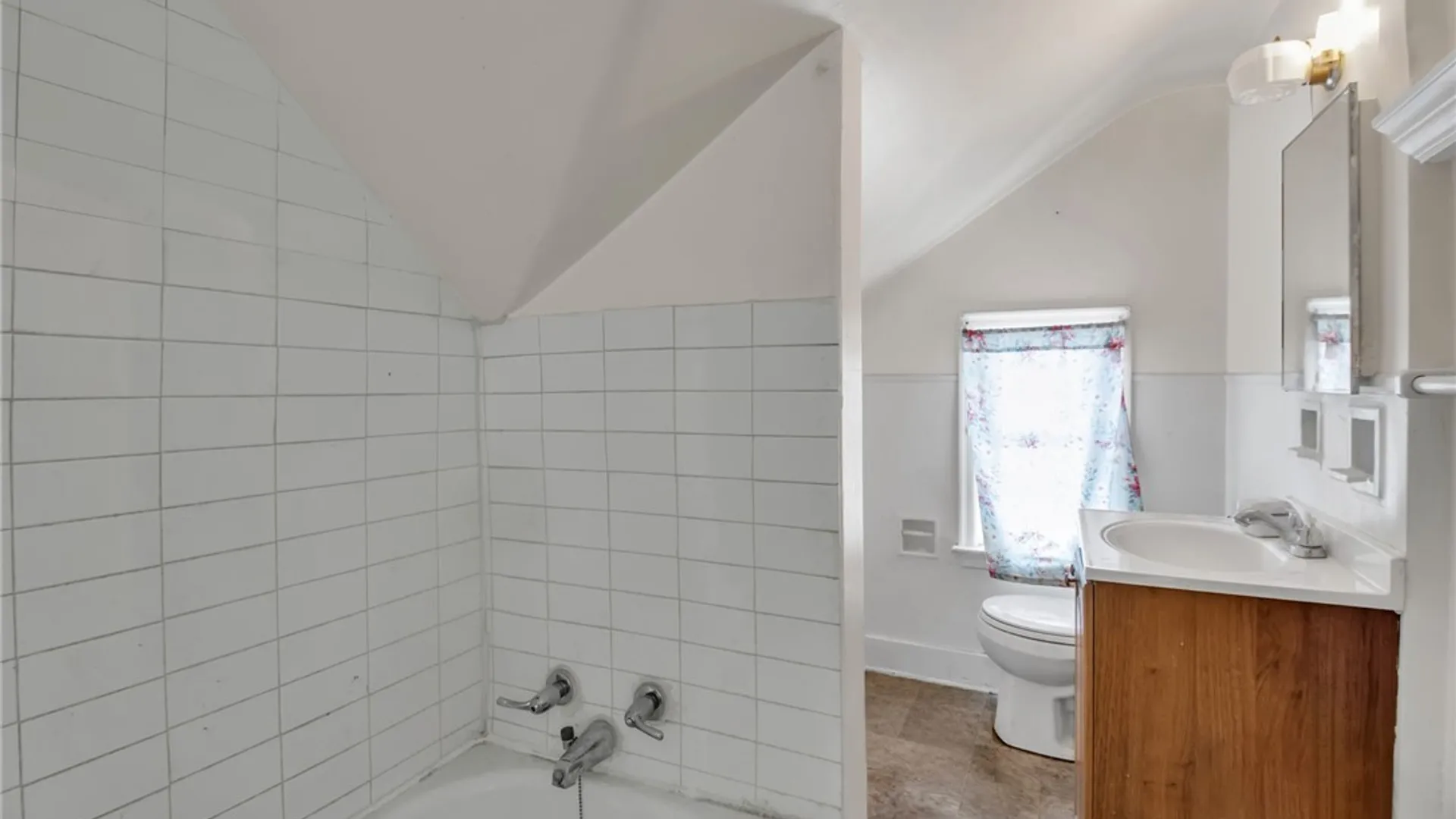 Property at 2247 Grand Avenue, Niagara Falls, NY 14301 45