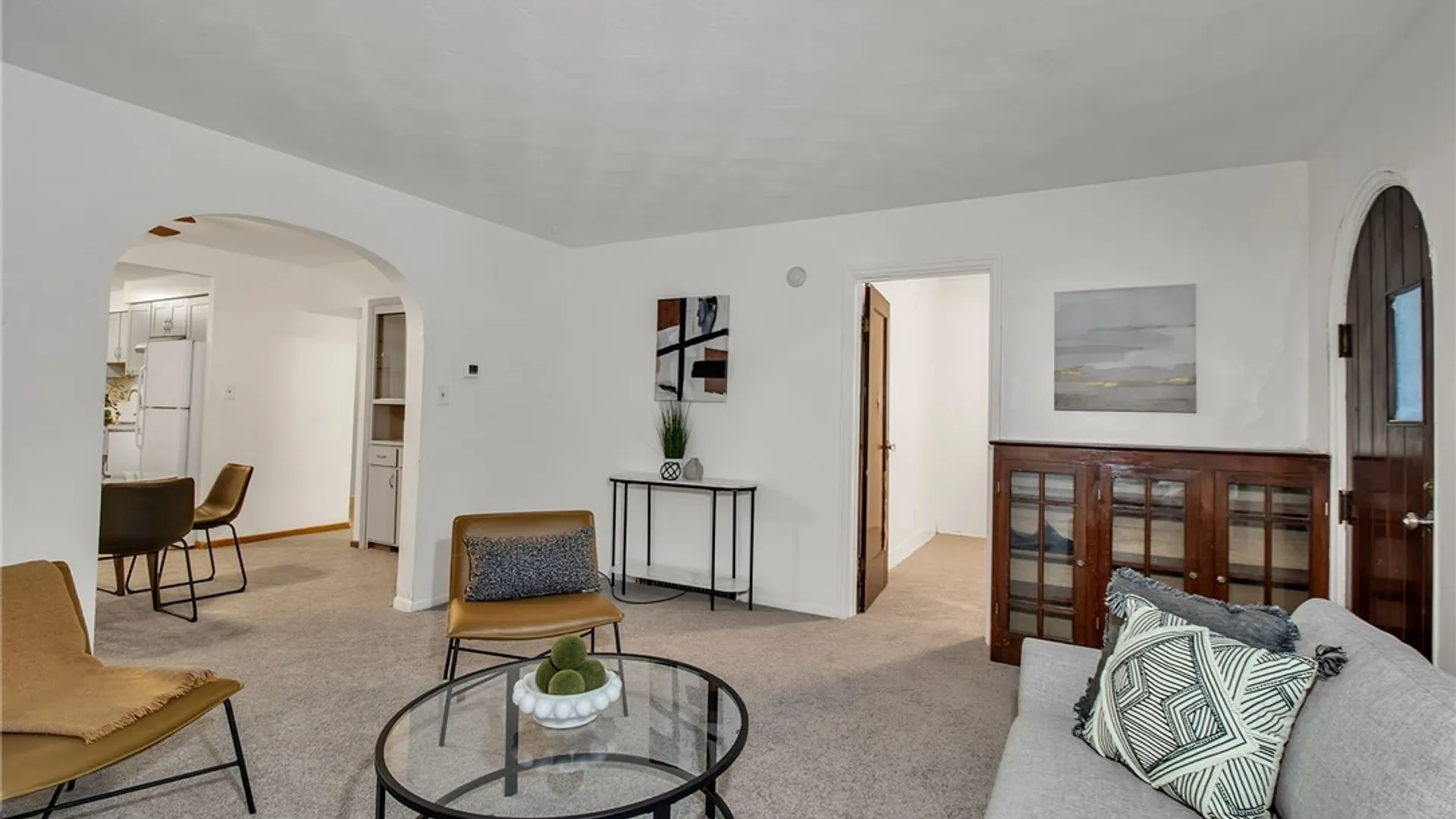 Property at 2247 Grand Avenue, Niagara Falls, NY 14301 9