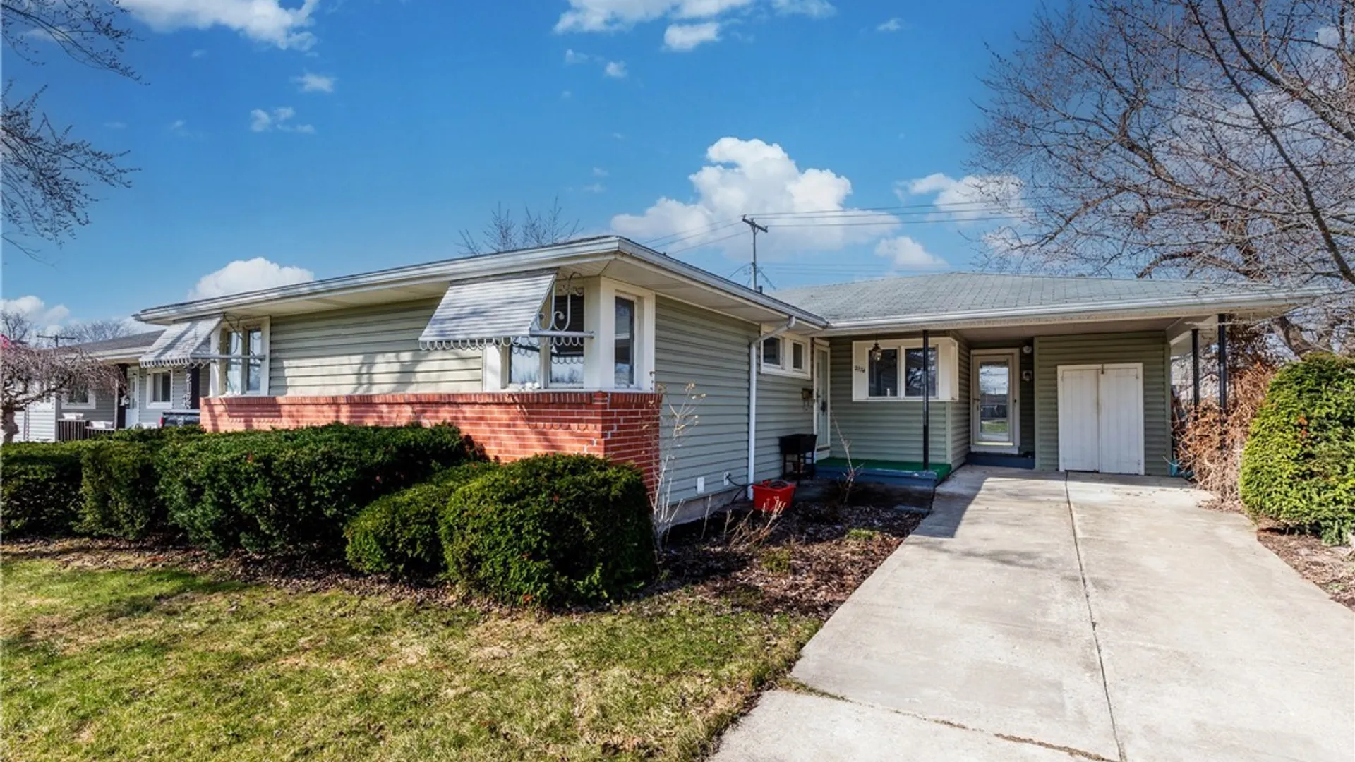 Property at 2174 Parker Boulevard, Tonawanda, NY 14150 2