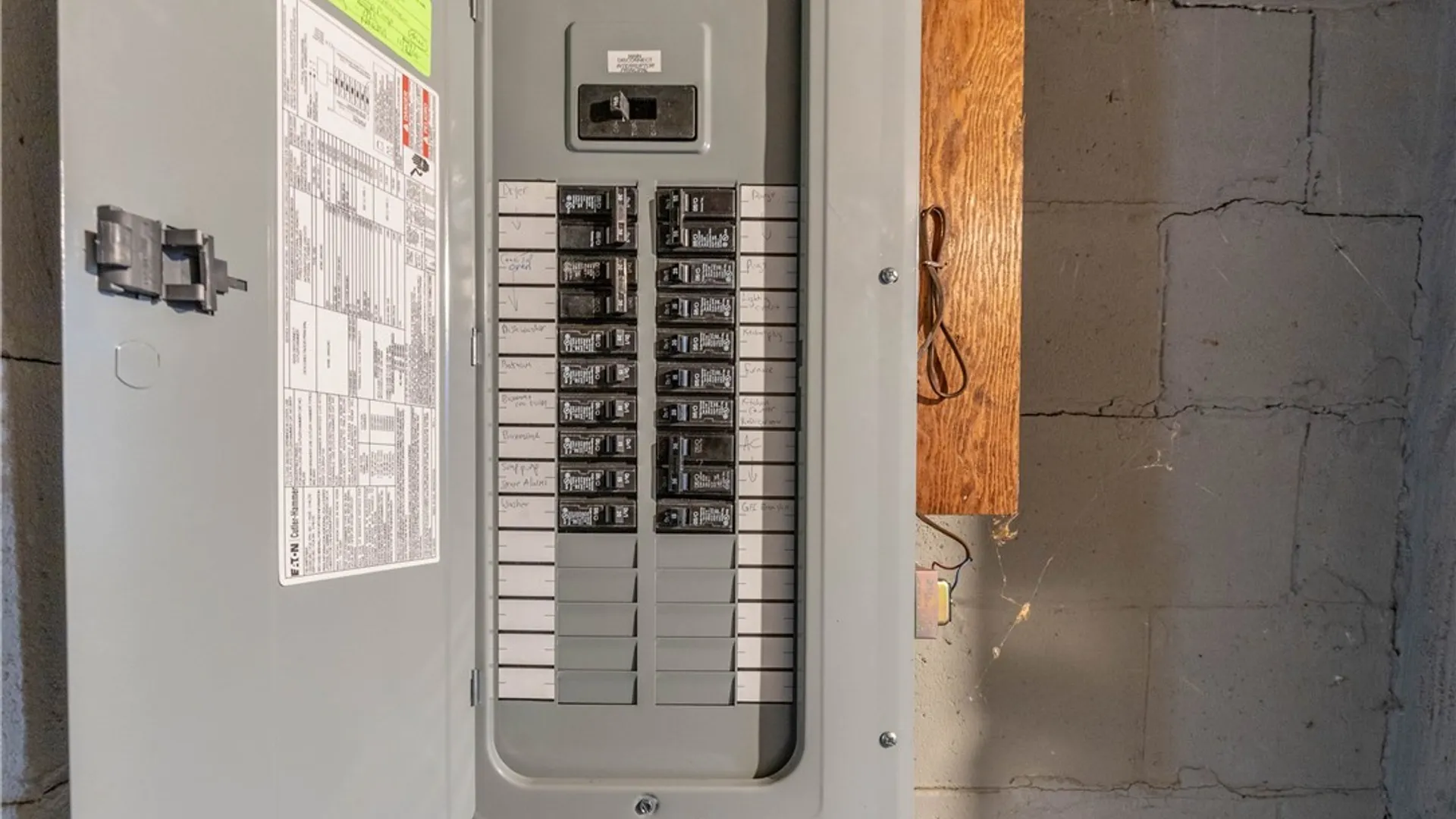 Property at 2174 Parker Boulevard, Tonawanda, NY 14150 27