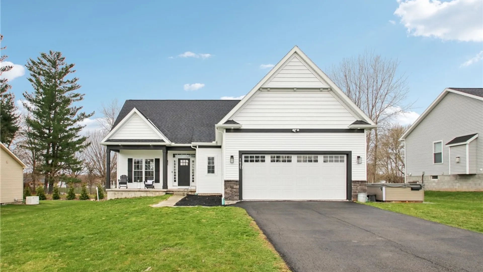 Property at 7627 Fairway Drive, Sodus, NY 14555 4