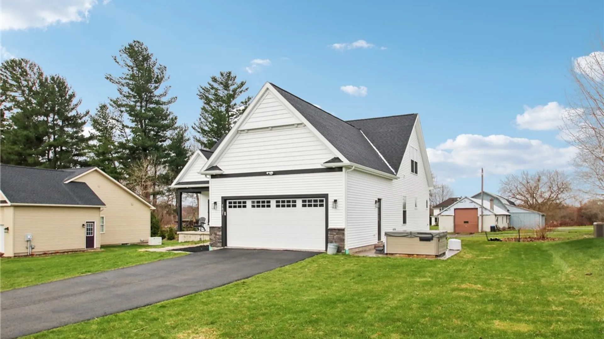 Property at 7627 Fairway Drive, Sodus, NY 14555 6