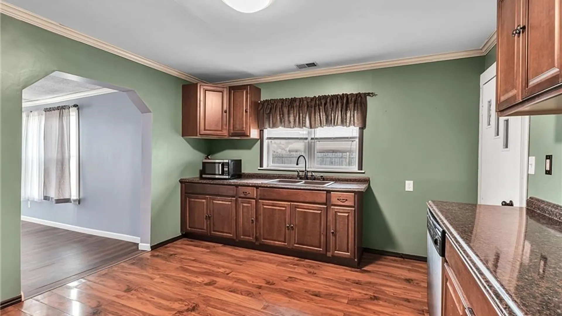 Property at 110 Hedley Street, Cheektowaga, NY 14206 28