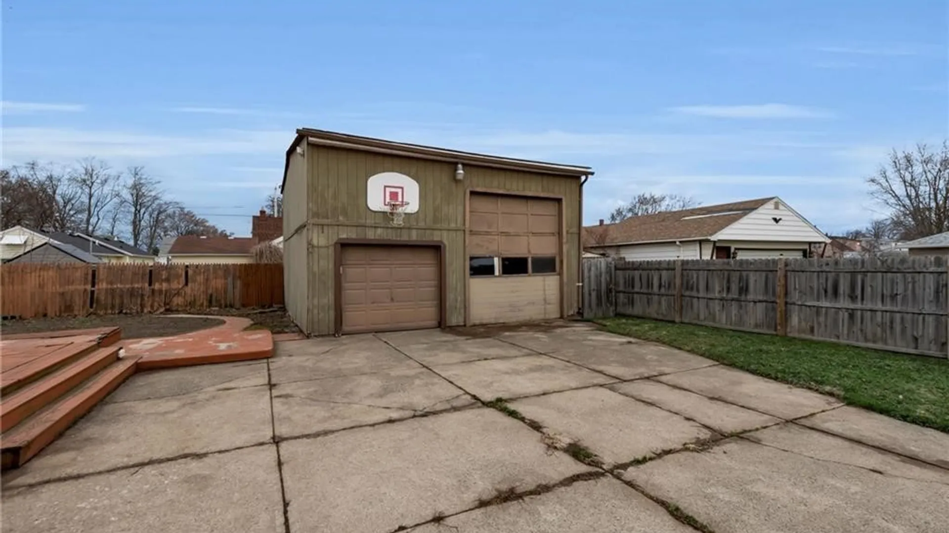 Property at 110 Hedley Street, Cheektowaga, NY 14206 3