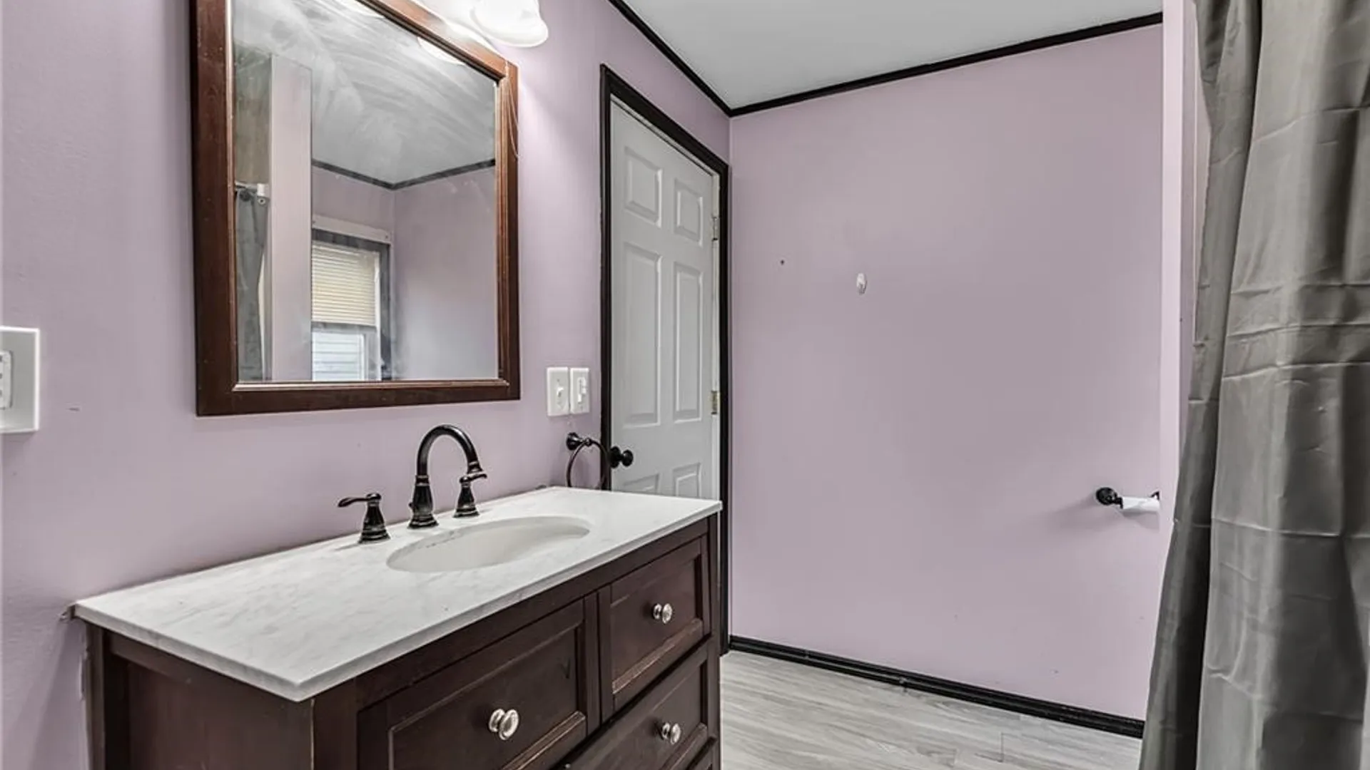 Property at 110 Hedley Street, Cheektowaga, NY 14206 32