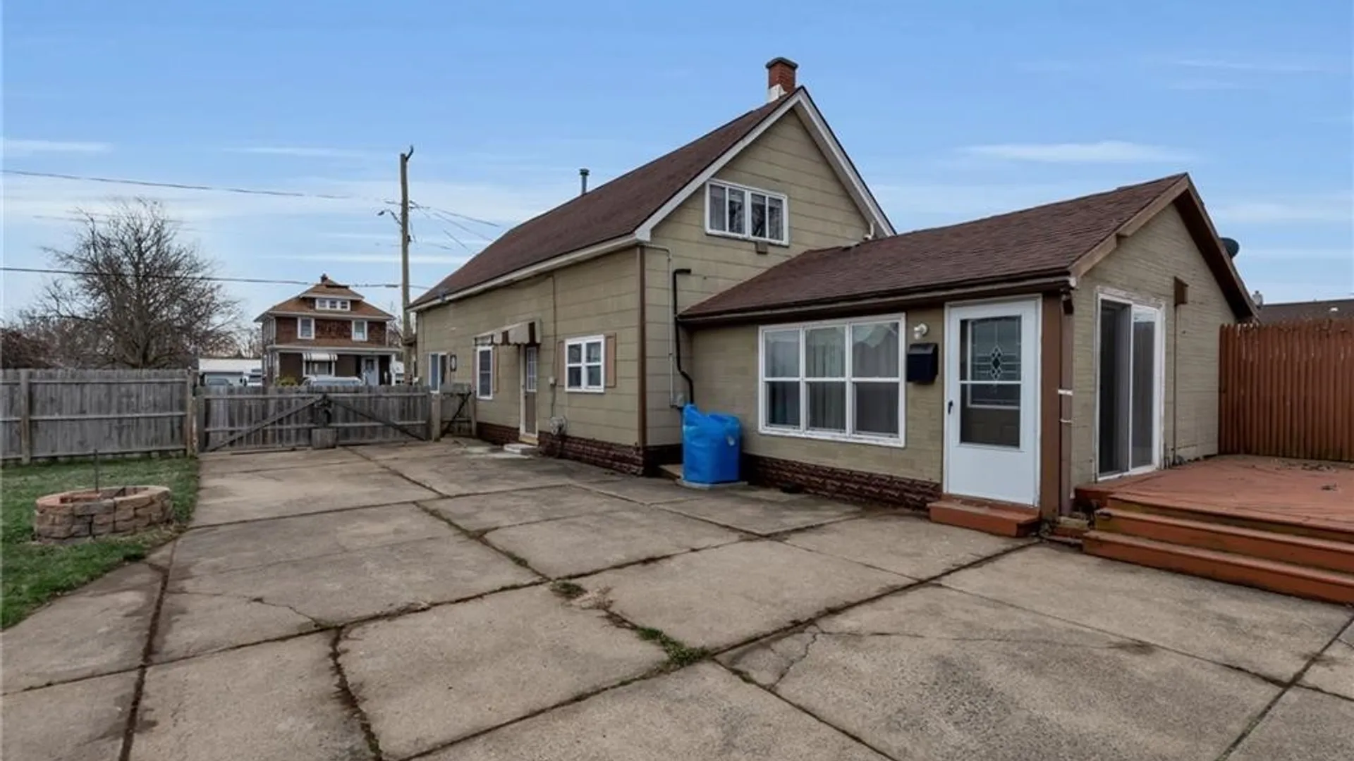 Property at 110 Hedley Street, Cheektowaga, NY 14206 4