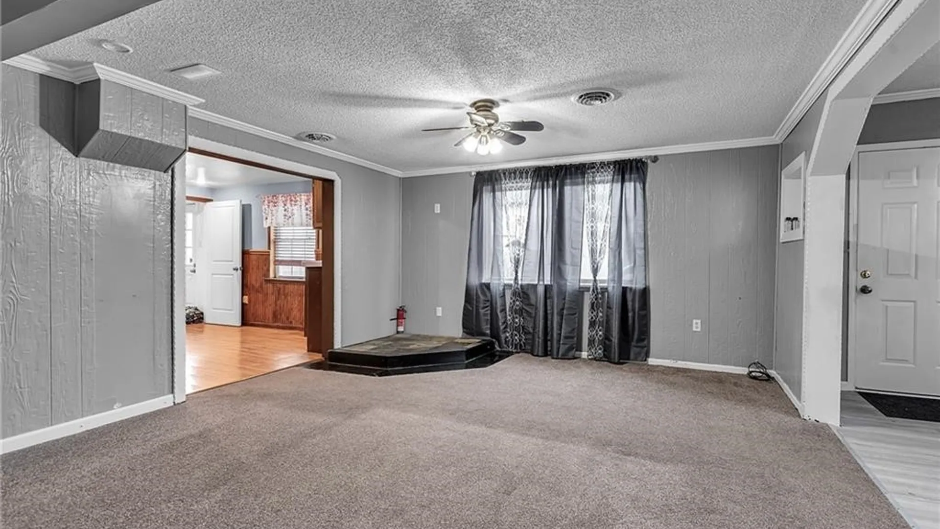 Property at 110 Hedley Street, Cheektowaga, NY 14206 8