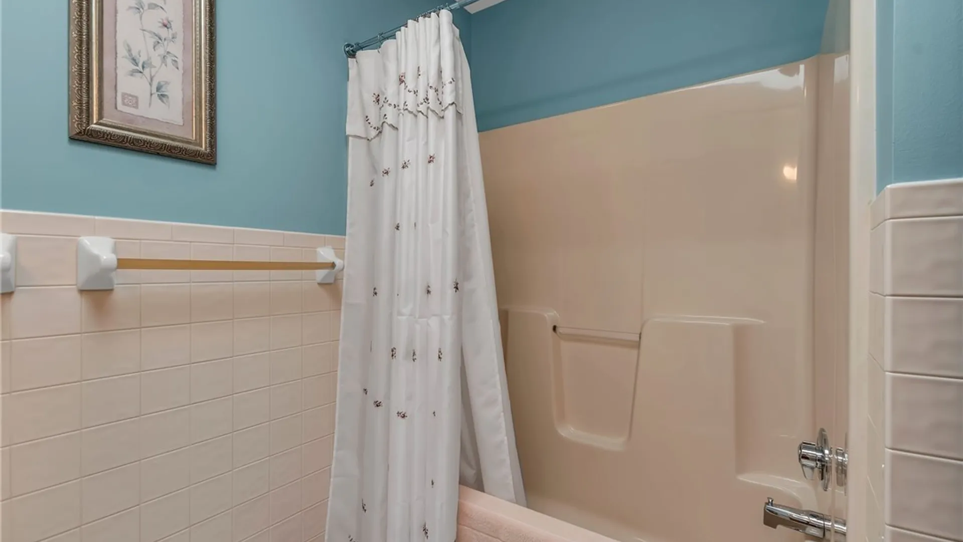 Property at 53 William Kidder Road, Lancaster, NY 14086 29