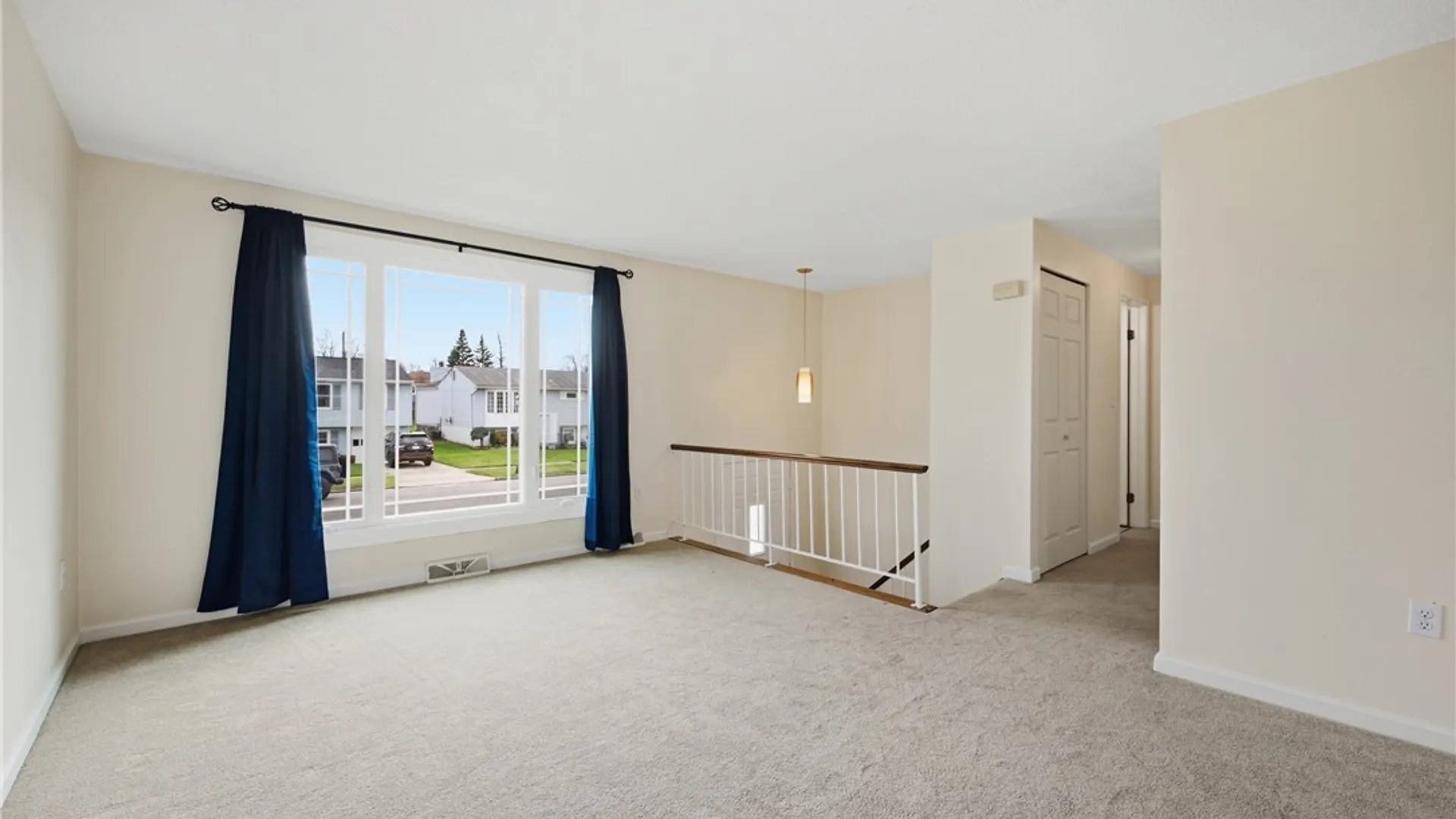 Property at 72 Toulon Drive, Cheektowaga, NY 14227 7