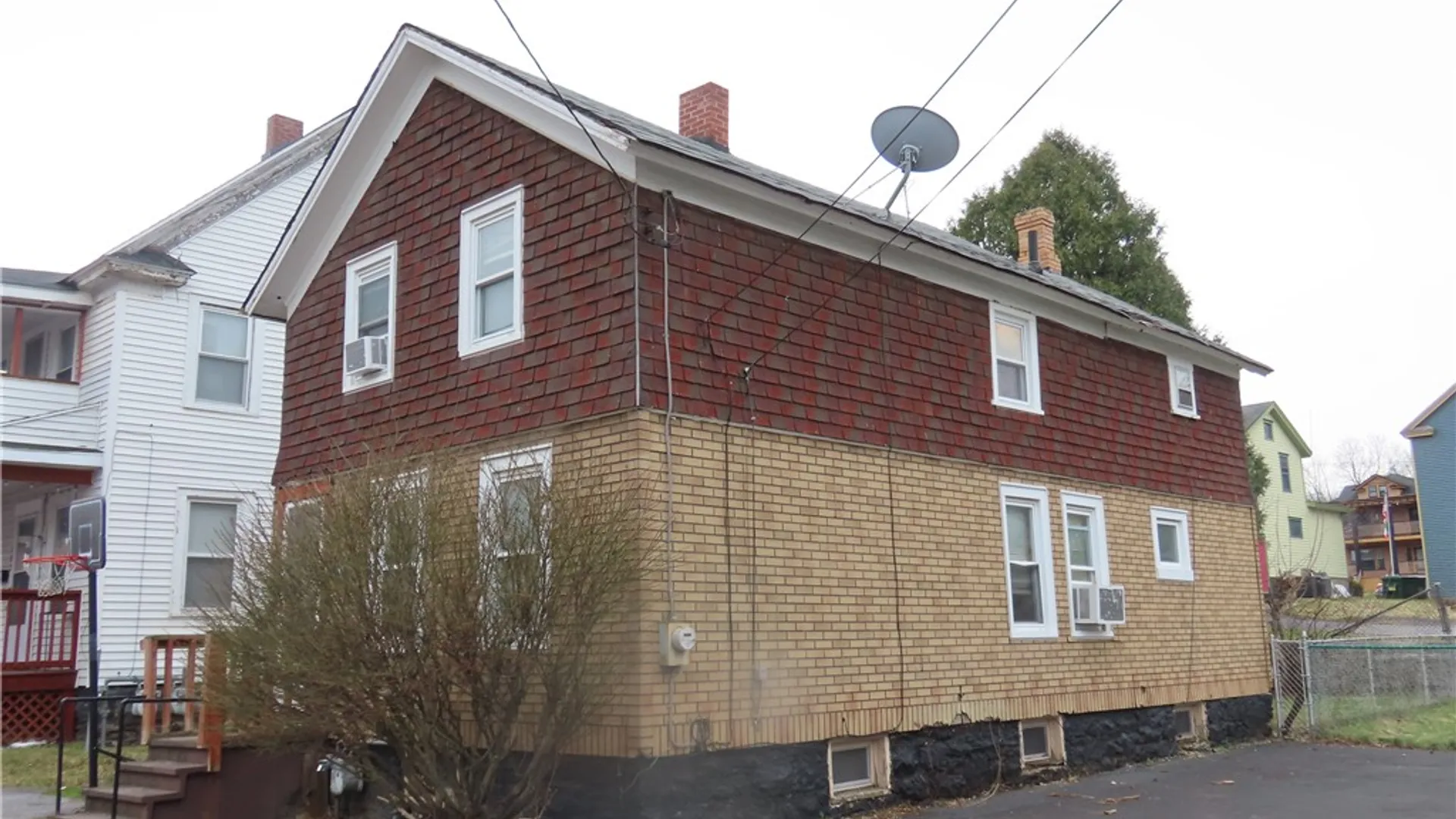 Property at 105 Crysler Street, Syracuse, NY 13204 3