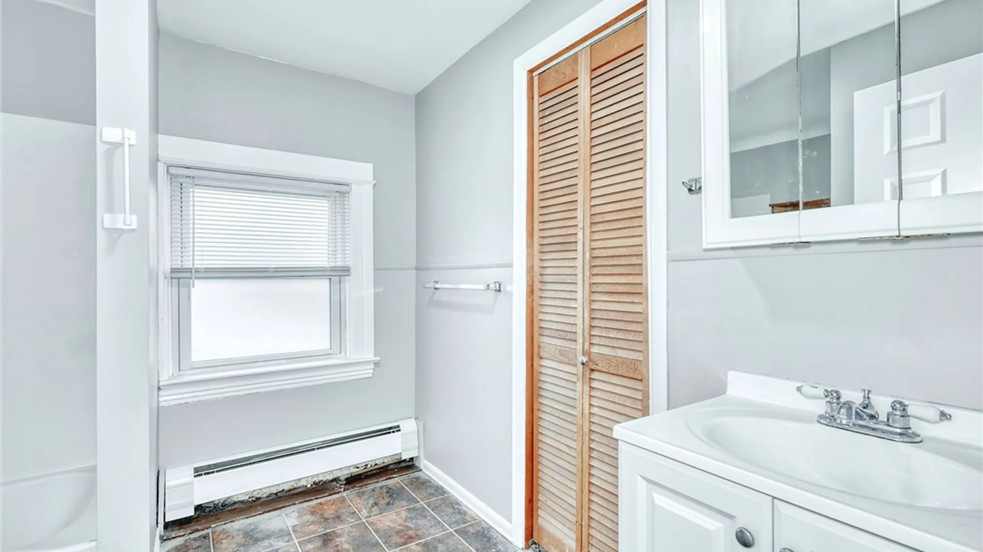 Property at 1283 Plymouth Avenue, Rochester, NY 14611 15