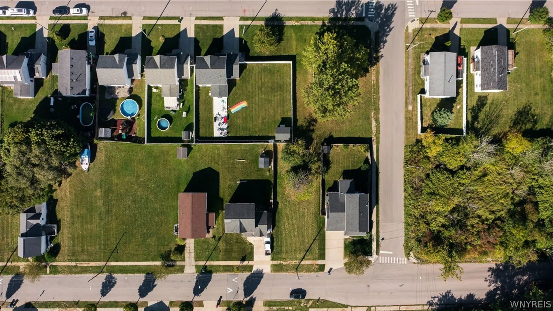 Property at 620 Division Street, Buffalo, NY 14210 3