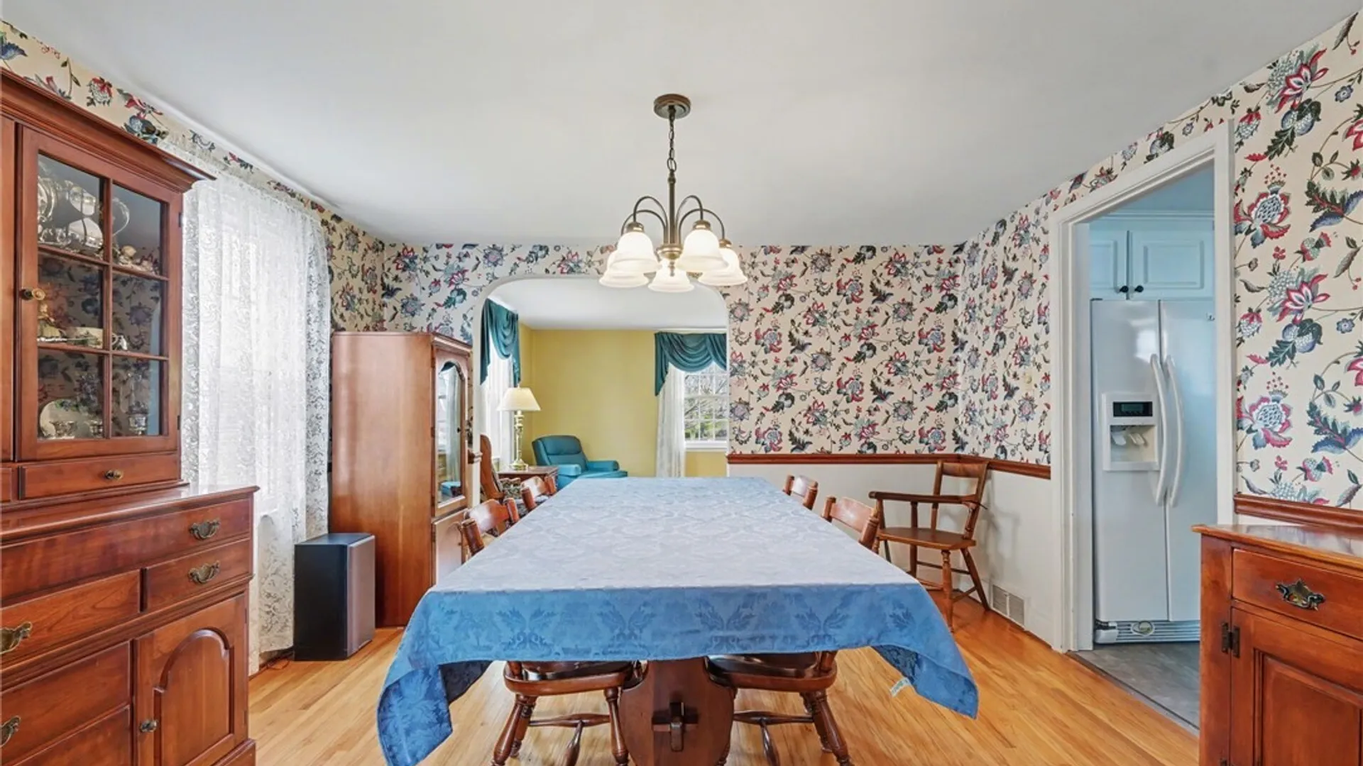Property at 135 Louvaine Drive, Tonawanda, NY 14223 10