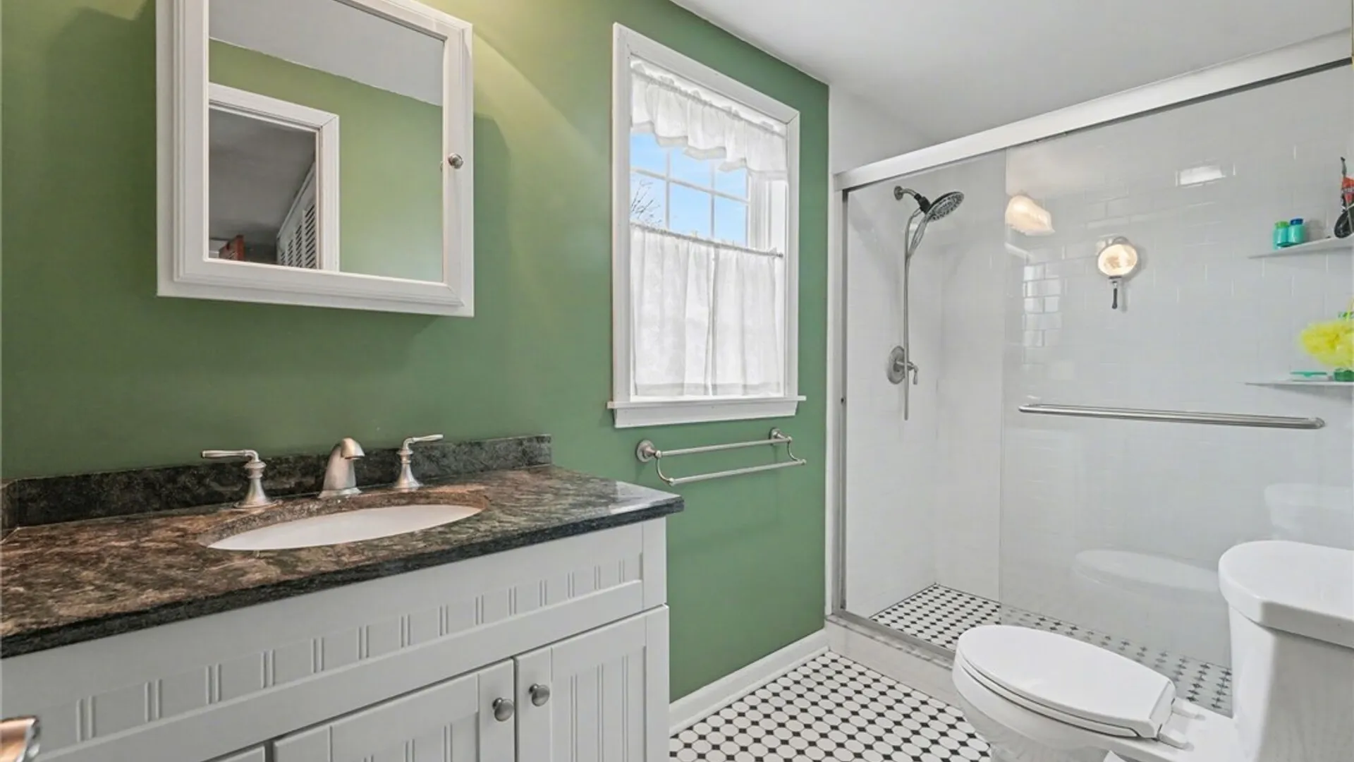 Property at 135 Louvaine Drive, Tonawanda, NY 14223 18