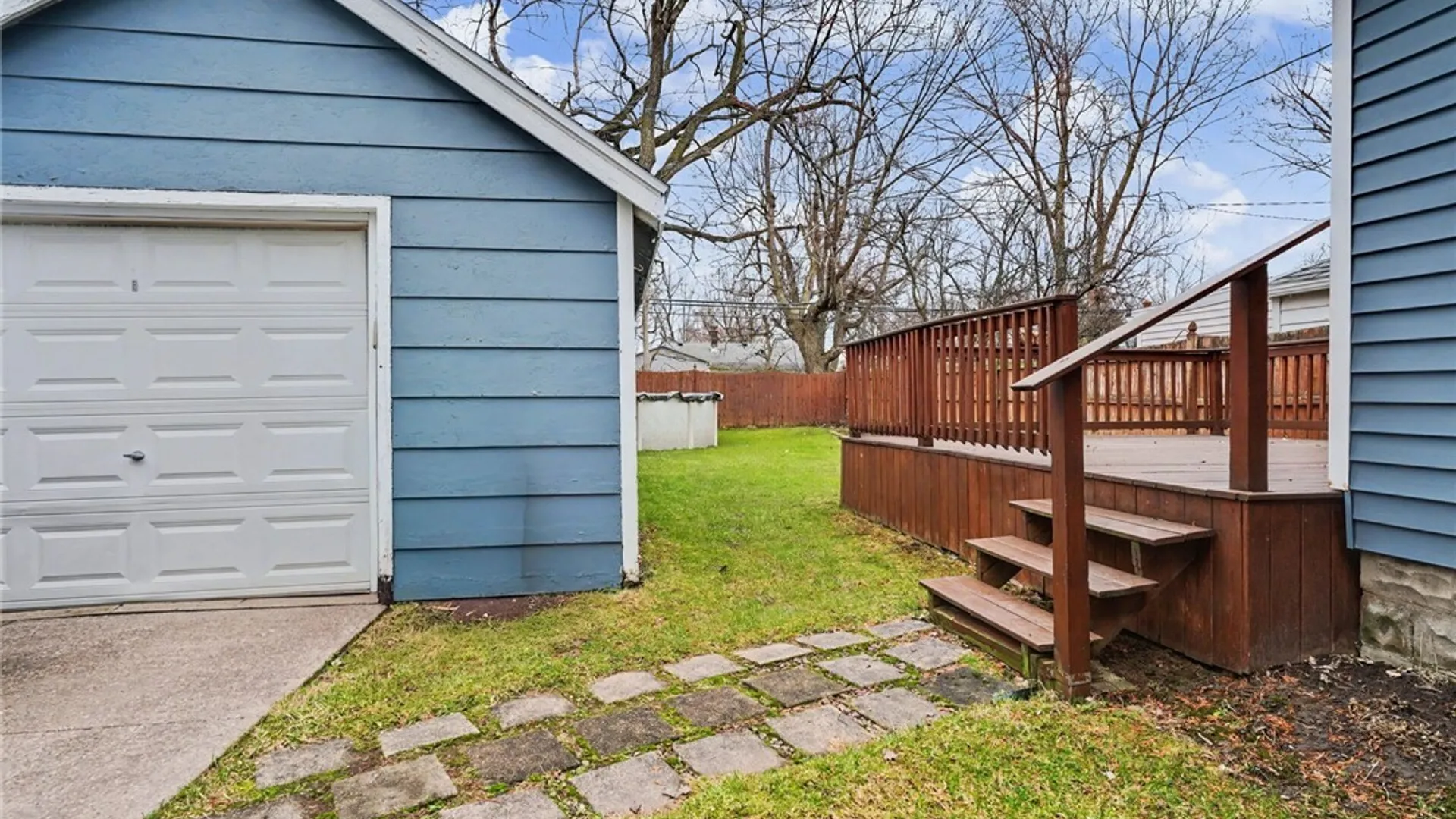 Property at 135 Louvaine Drive, Tonawanda, NY 14223 26