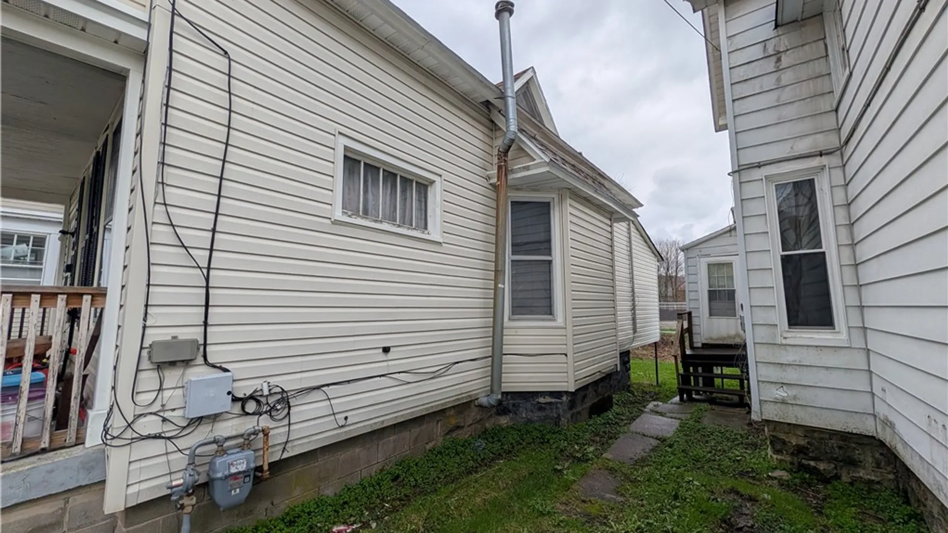 Property at 20 Walker Avenue, Bradford City, PA 16701 3