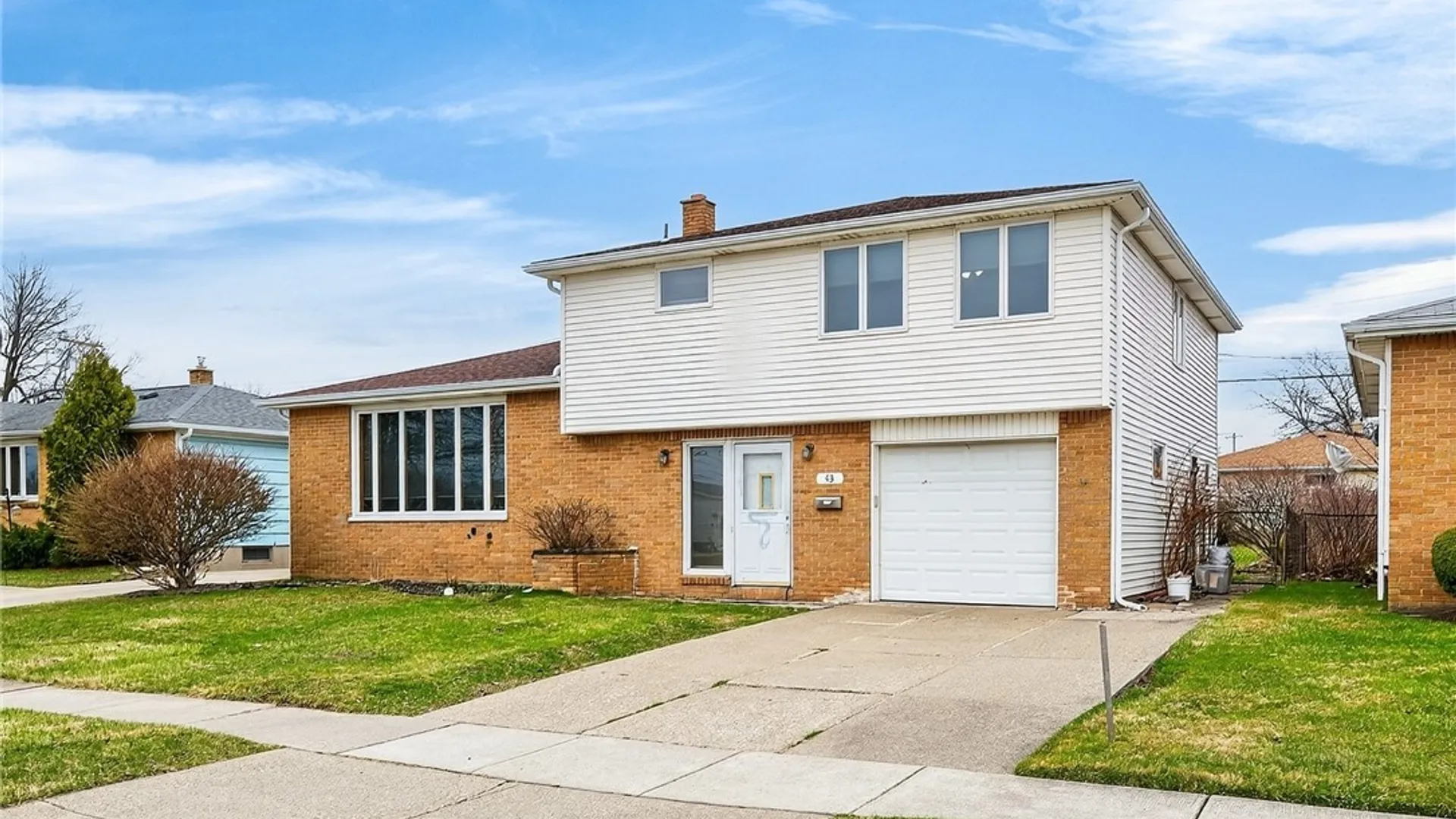Property at 43 Paula Drive, Cheektowaga, NY 14225 2