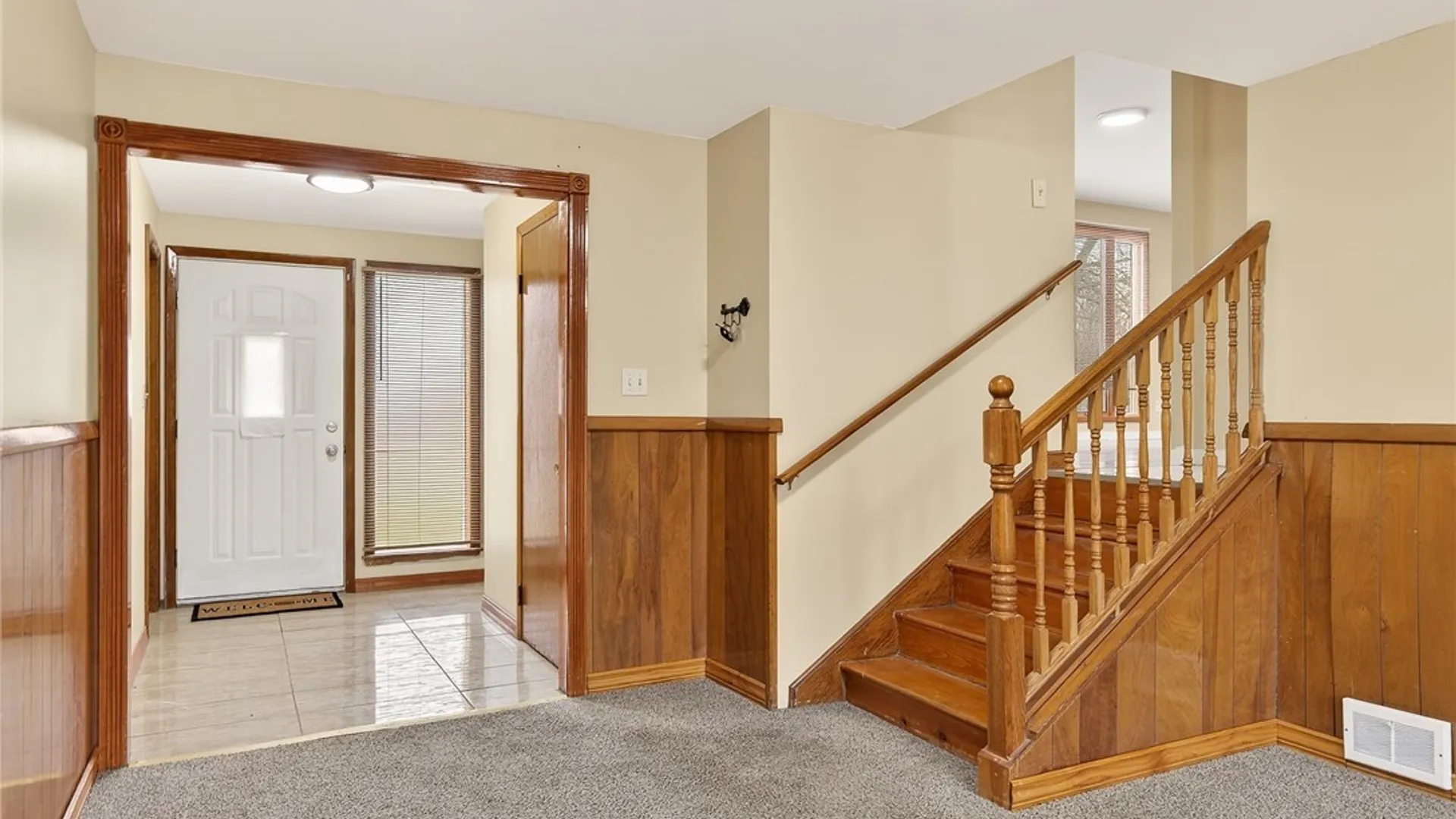 Property at 43 Paula Drive, Cheektowaga, NY 14225 31