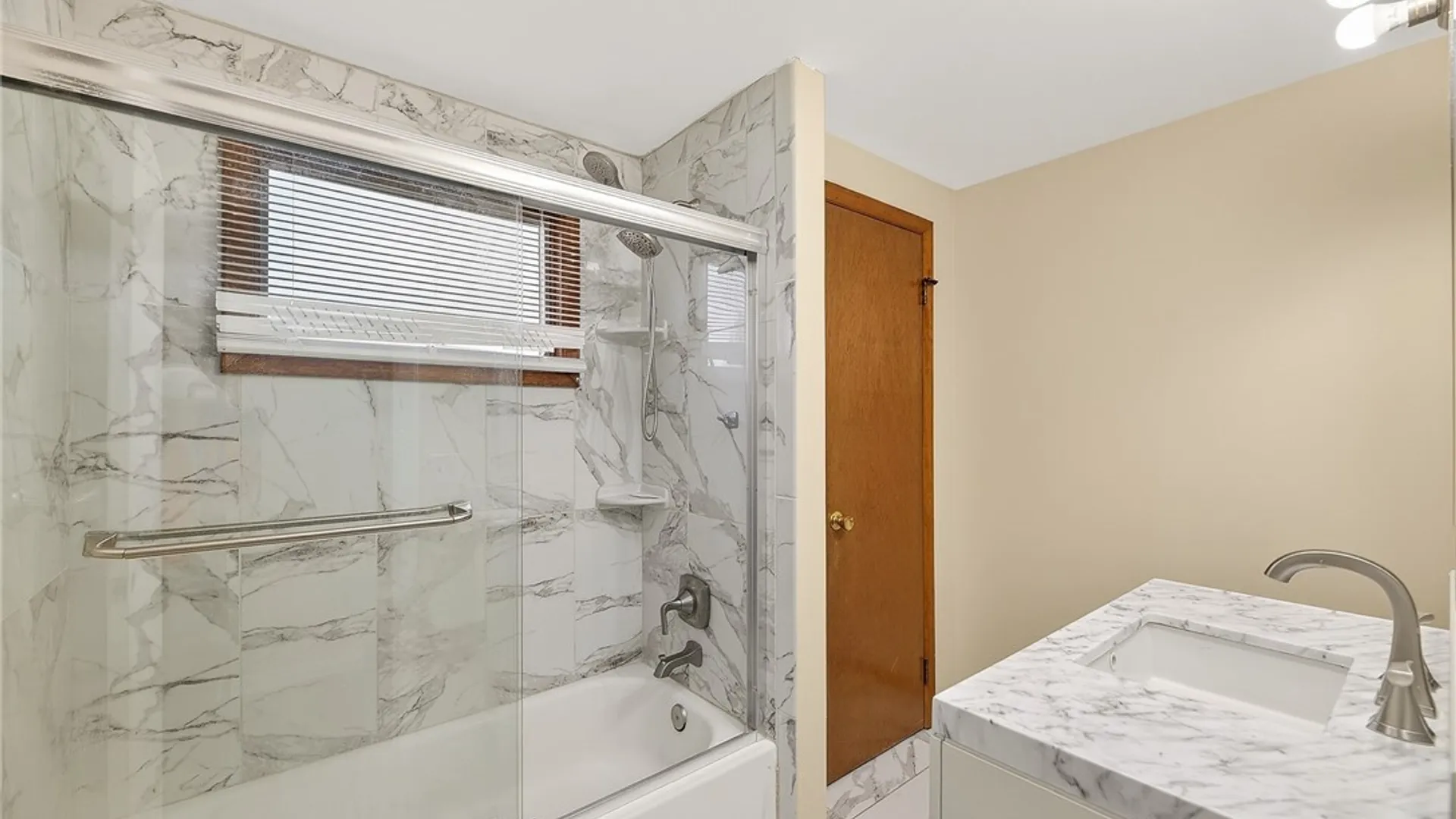 Property at 43 Paula Drive, Cheektowaga, NY 14225 41