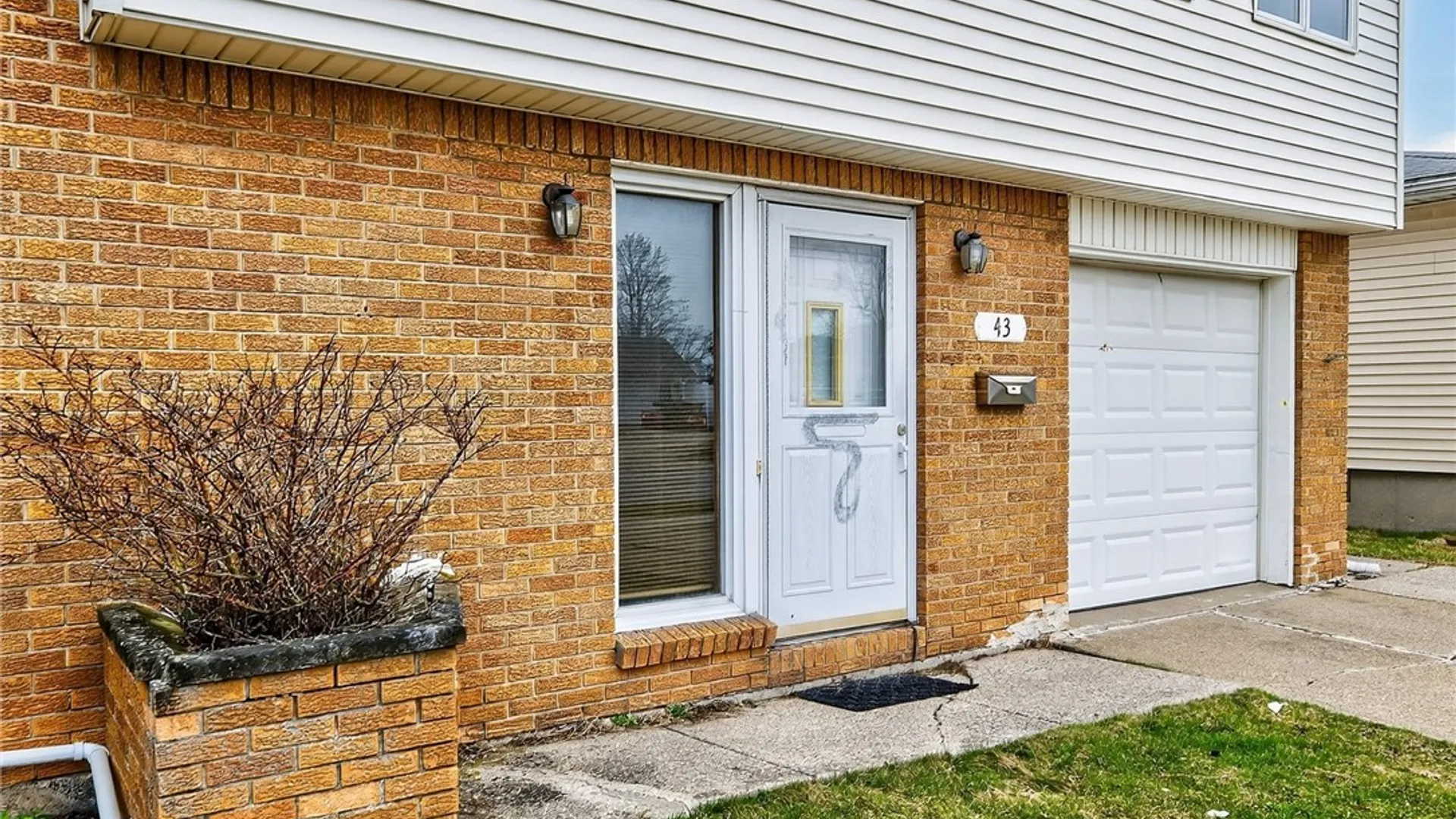 Property at 43 Paula Drive, Cheektowaga, NY 14225 48