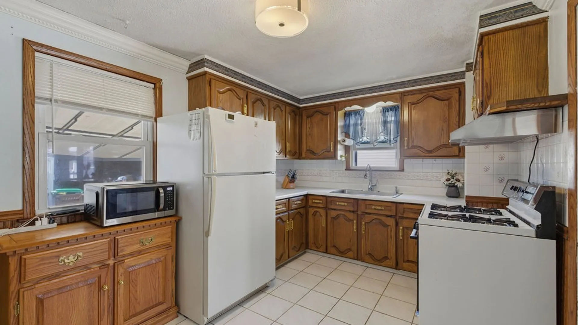 Property at 35 Blick Street, Cheektowaga, NY 14212 8