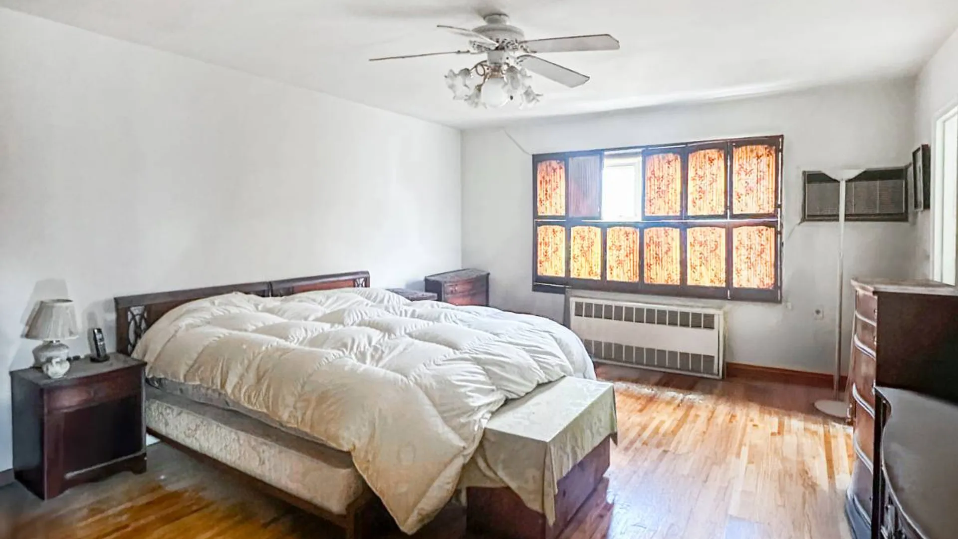 Property at 135 Jaffray St, Brooklyn, NY 11235 10