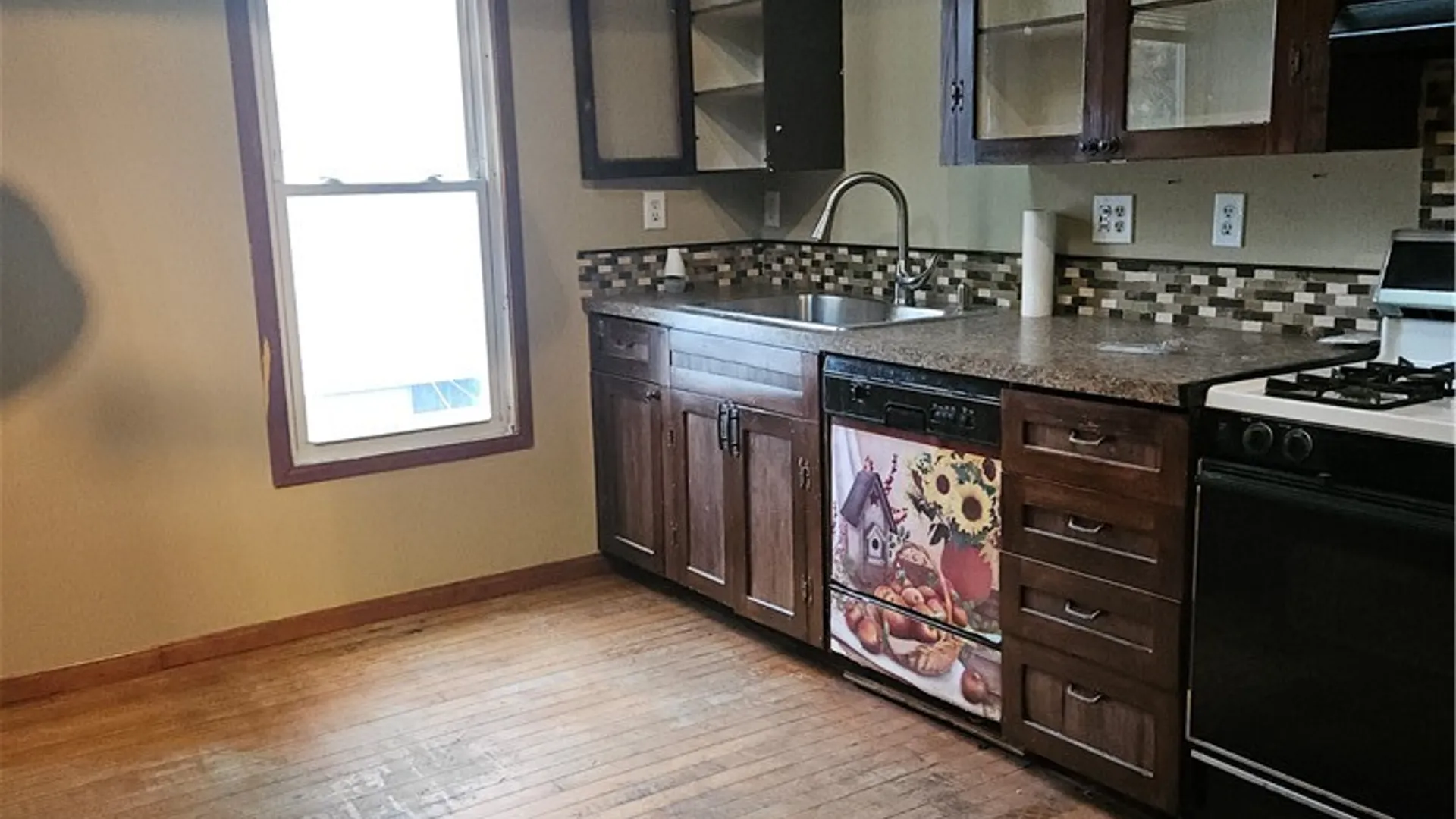 Property at 667 Nash Road, North Tonawanda, NY 14120 7